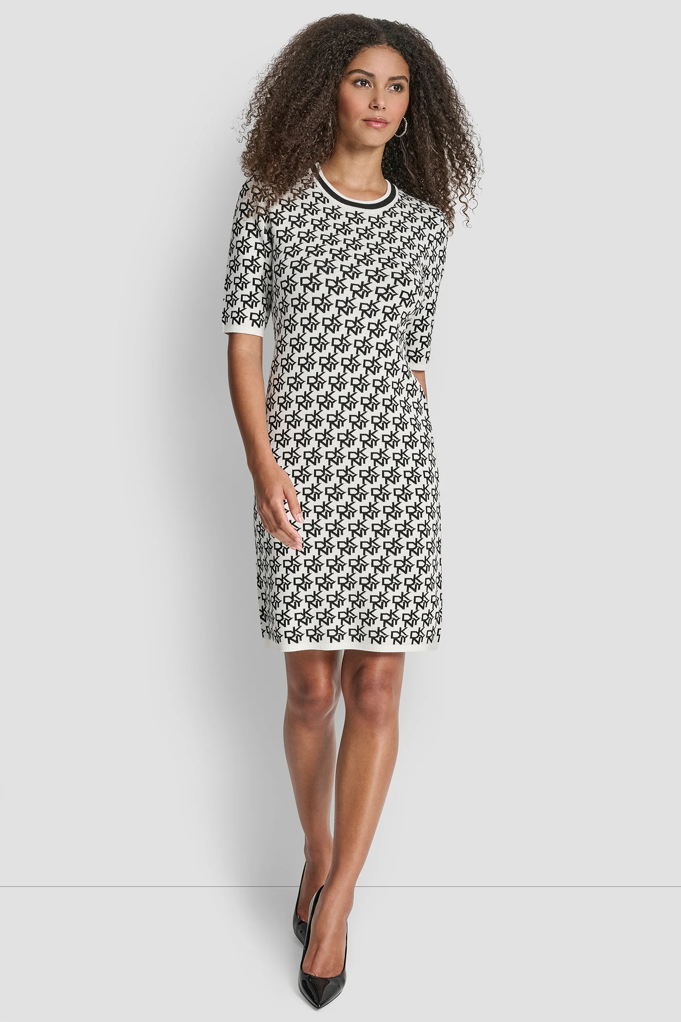 SHORT SLEEVE LOGO INTARSIA SWEATER DRESS - Image 3