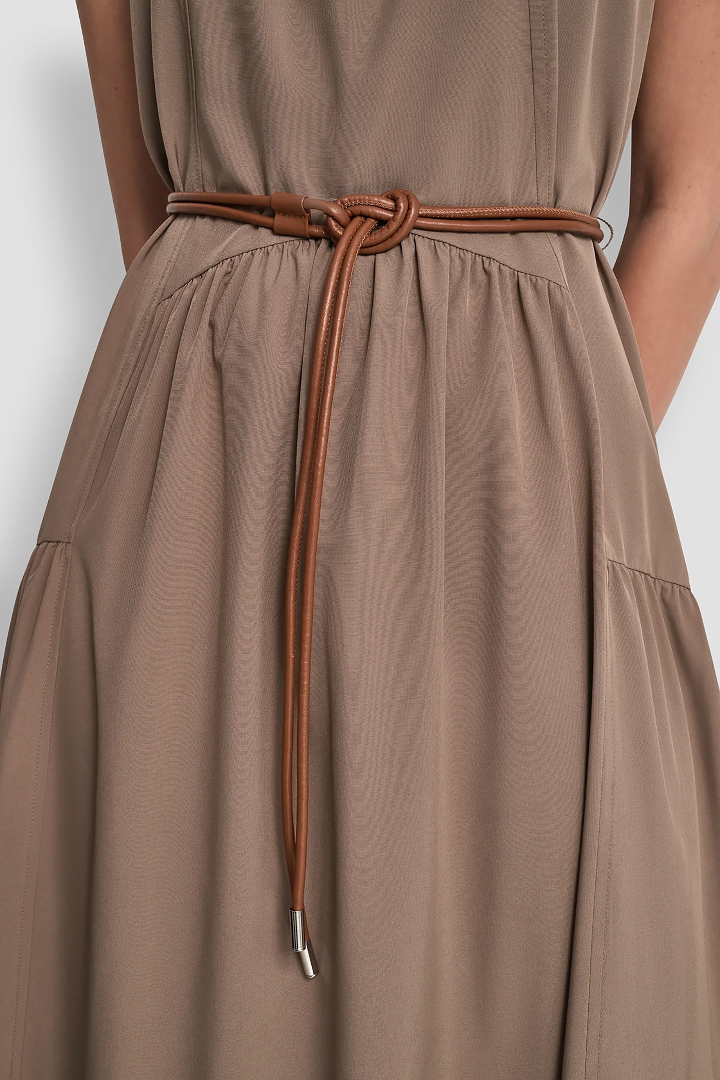 SLEEVELESS DROP-WAIST MIDI DRESS - Image 7