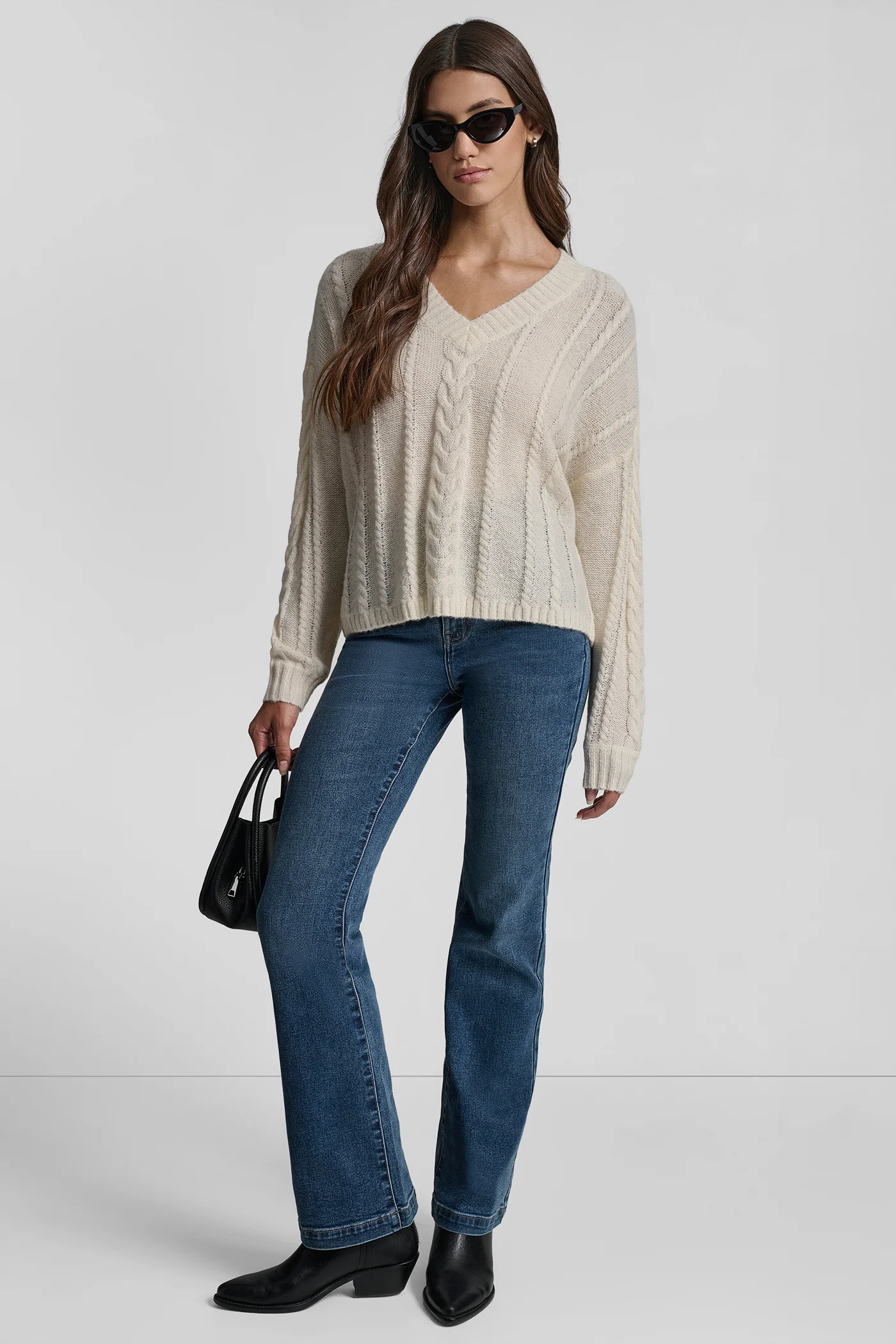 MOHAIR LIKE CABLE V-NECK SWEATER - Image 6