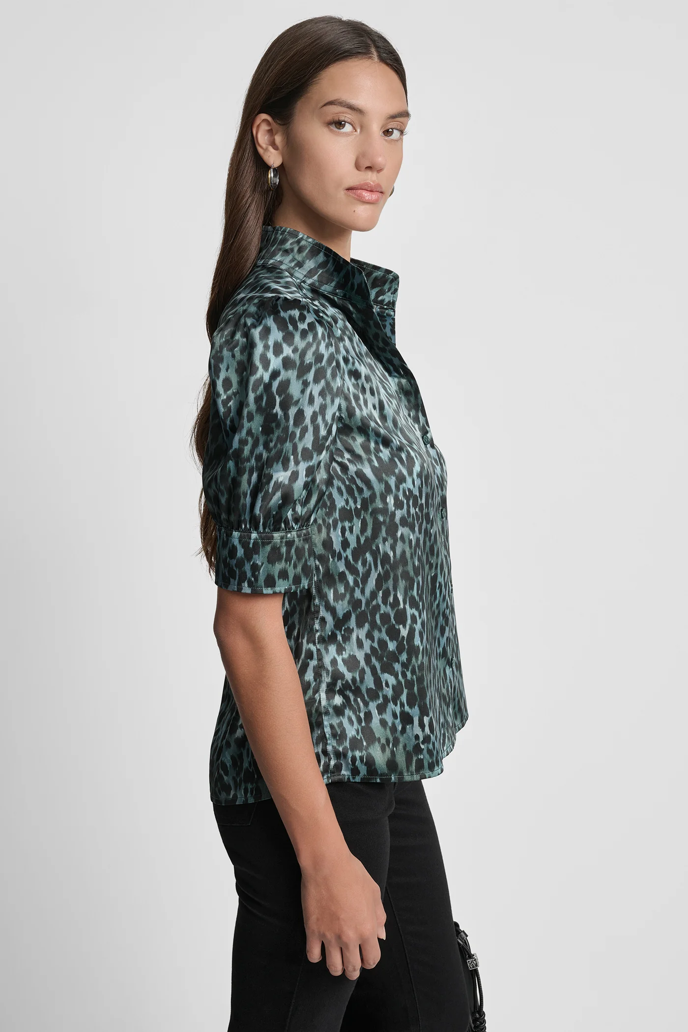 PUFF SLEEVE COLLARLESS SHIRT - Image 3