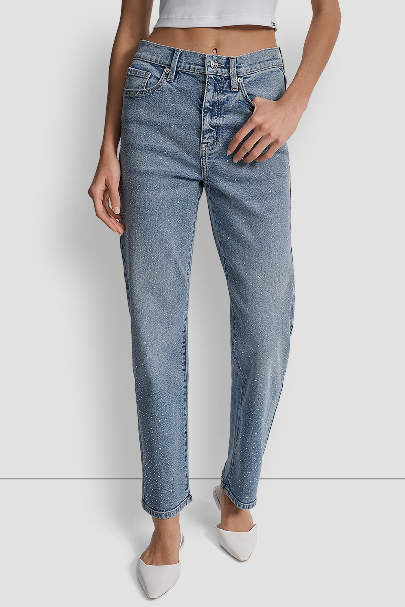 HIGH RISE CLASSIC STRAIGHT WITH MIXED EMBELLISHMENT