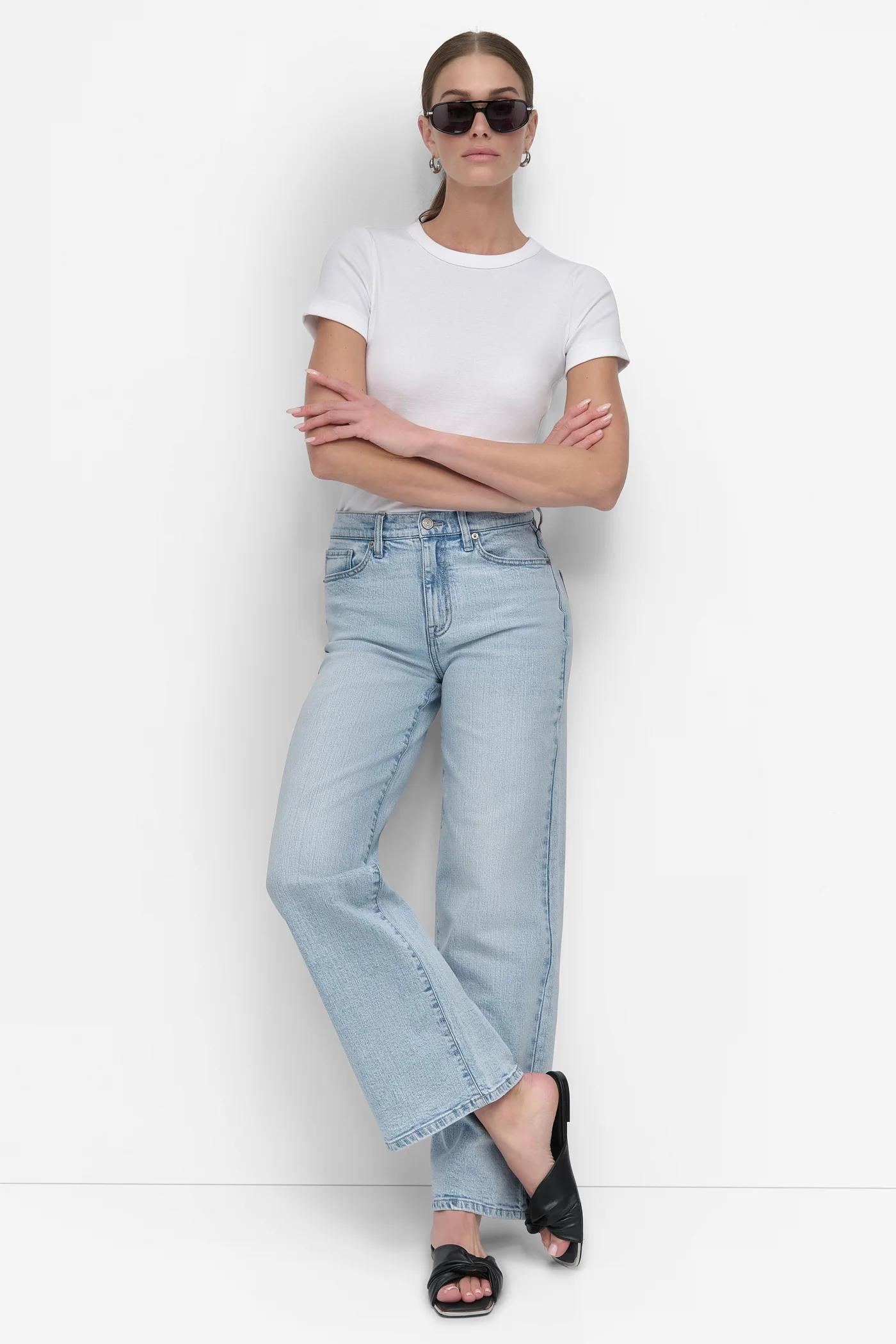 HIGH-RISE TAILORED WIDE LEG JEAN - Image 6