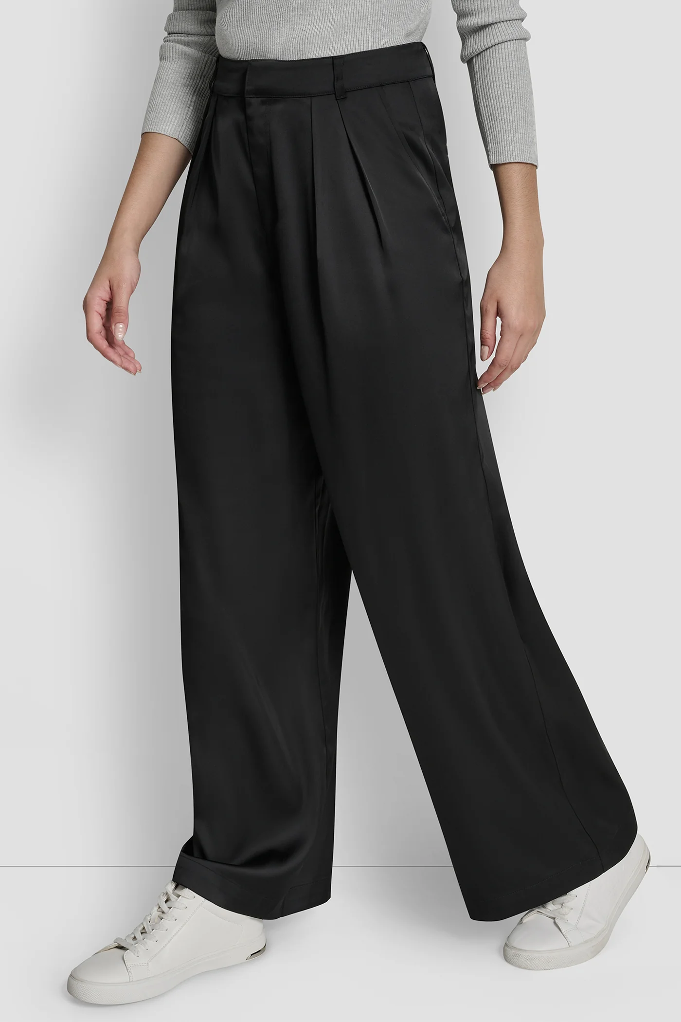 HIGH RISE PLEATED WIDE LEG TROUSER - Image 3