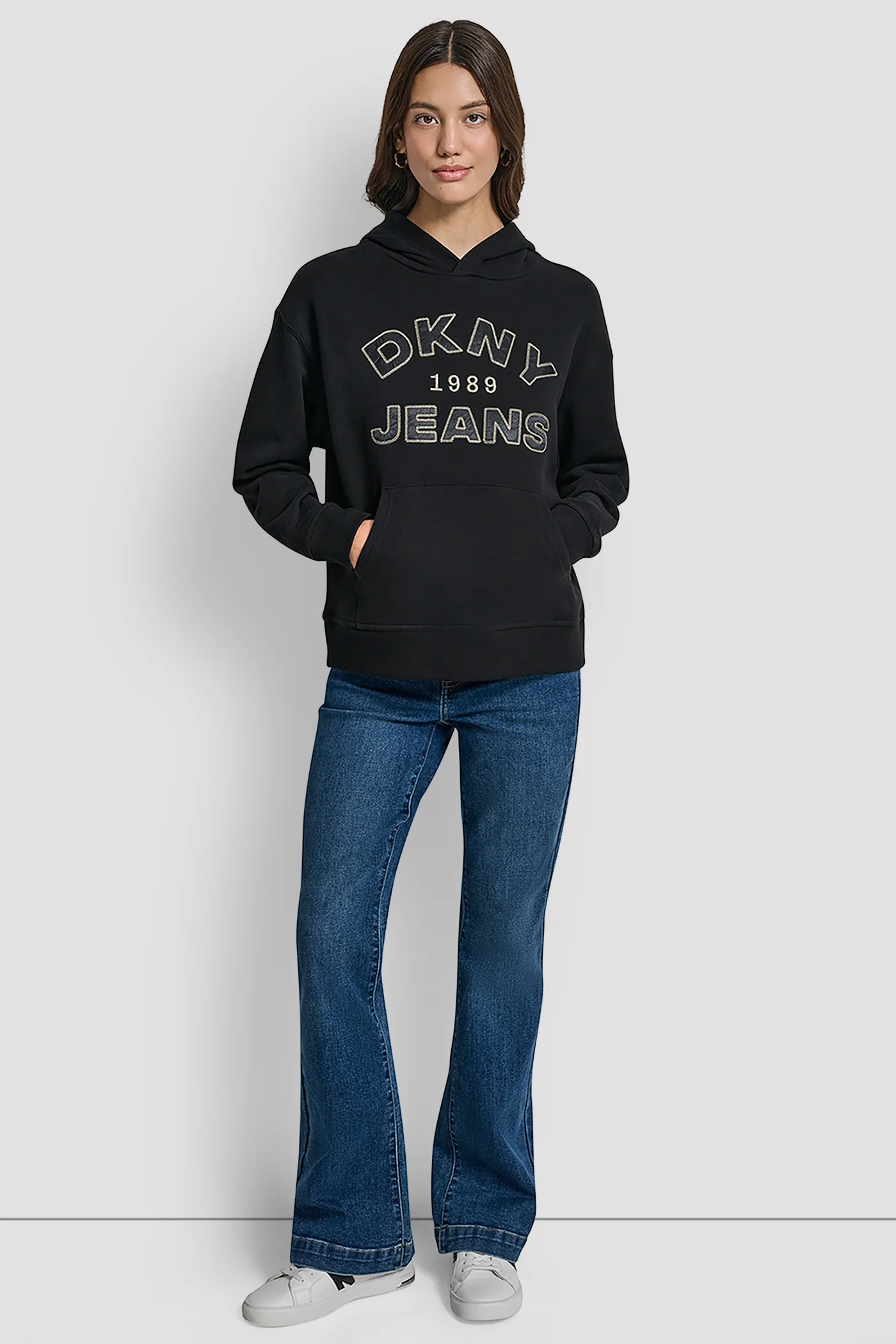 DKNY JEANS SATIN APPLIQUE CHAINSTITCH LOGO SWEATSHIRT - Image 5