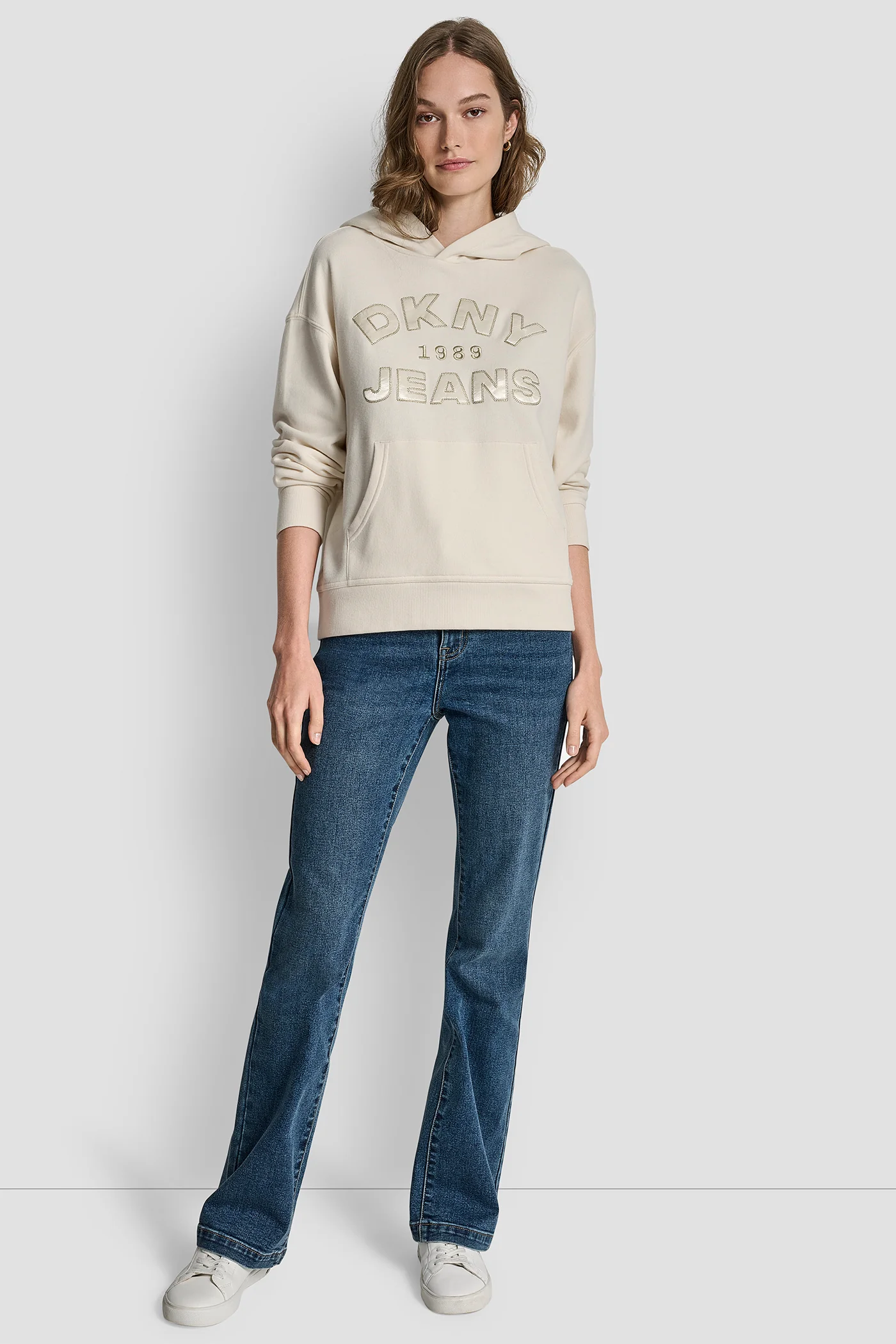 DKNY JEANS SATIN APPLIQUE CHAINSTITCH LOGO SWEATSHIRT - Image 5