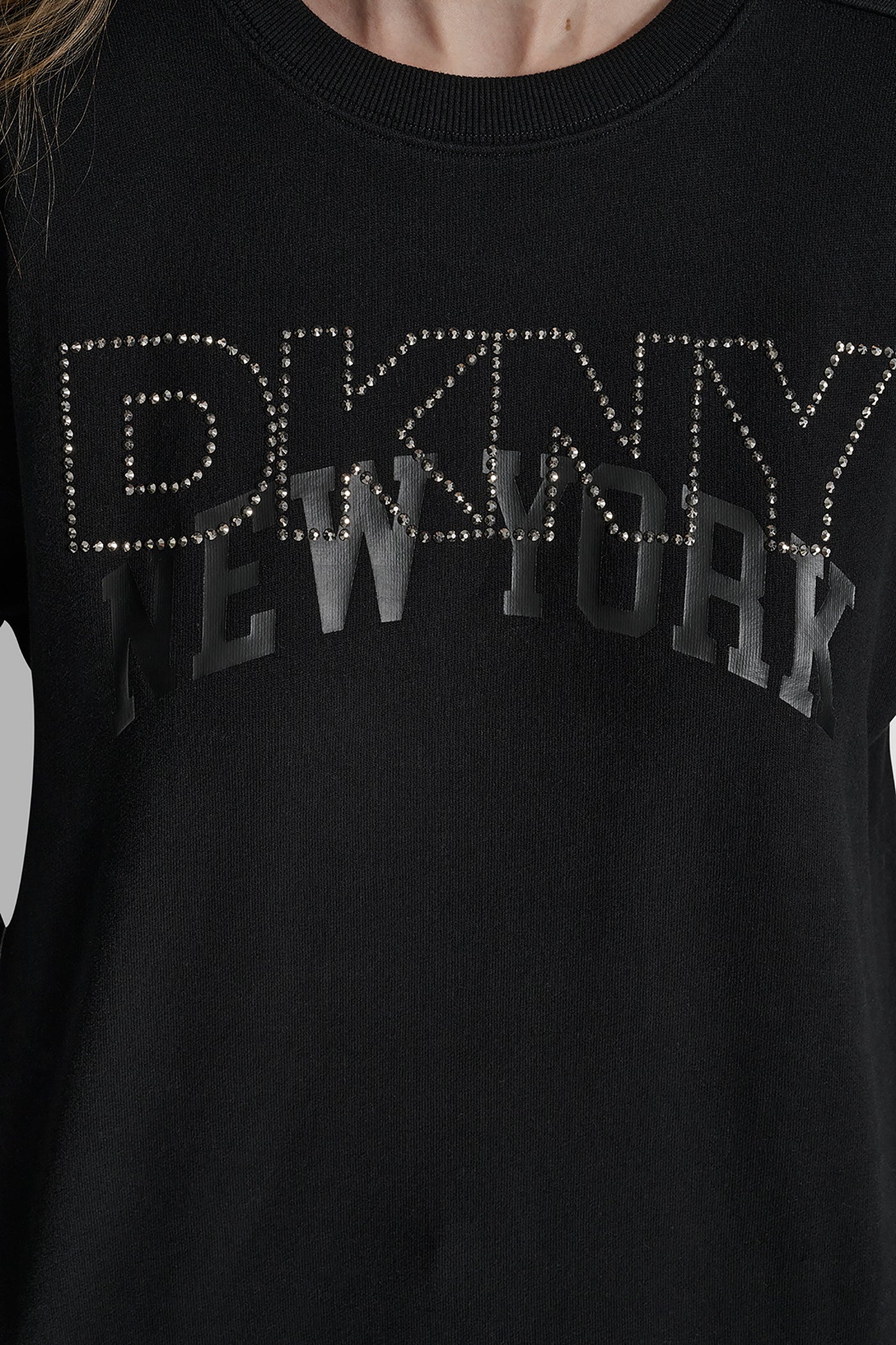 DKNY OUTLINE RHINESTONE NY PRINTED LOGO CREW NECK SWEATSHIRT - Image 4