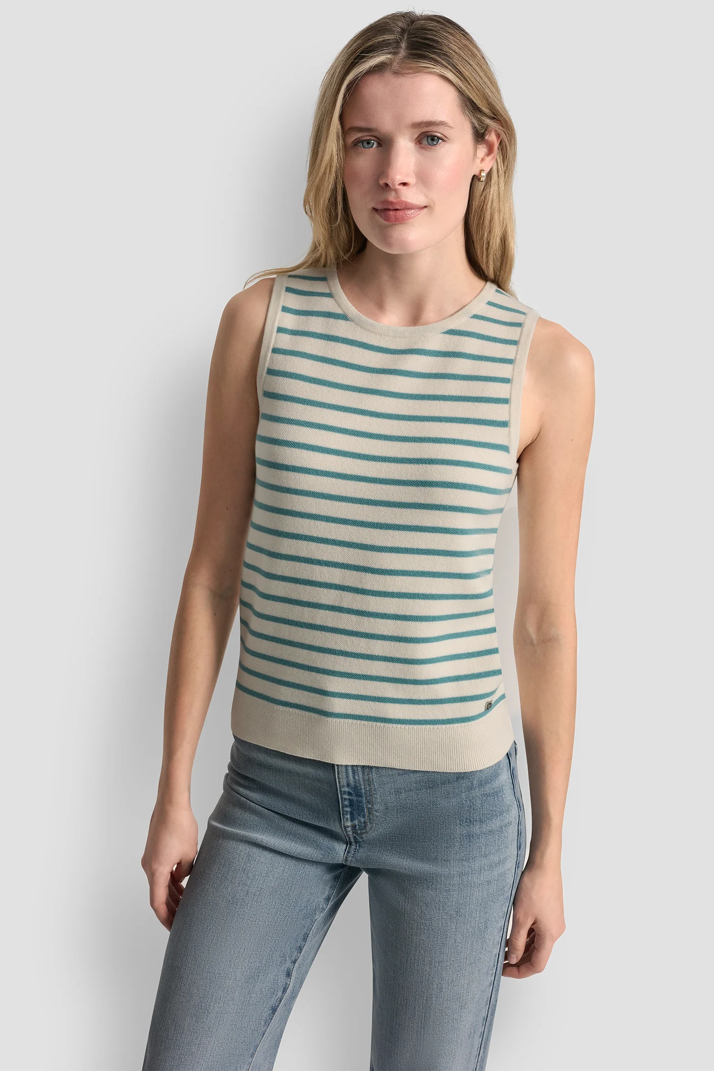 SLEEVELESS STRIPED SWEATER - Image 2