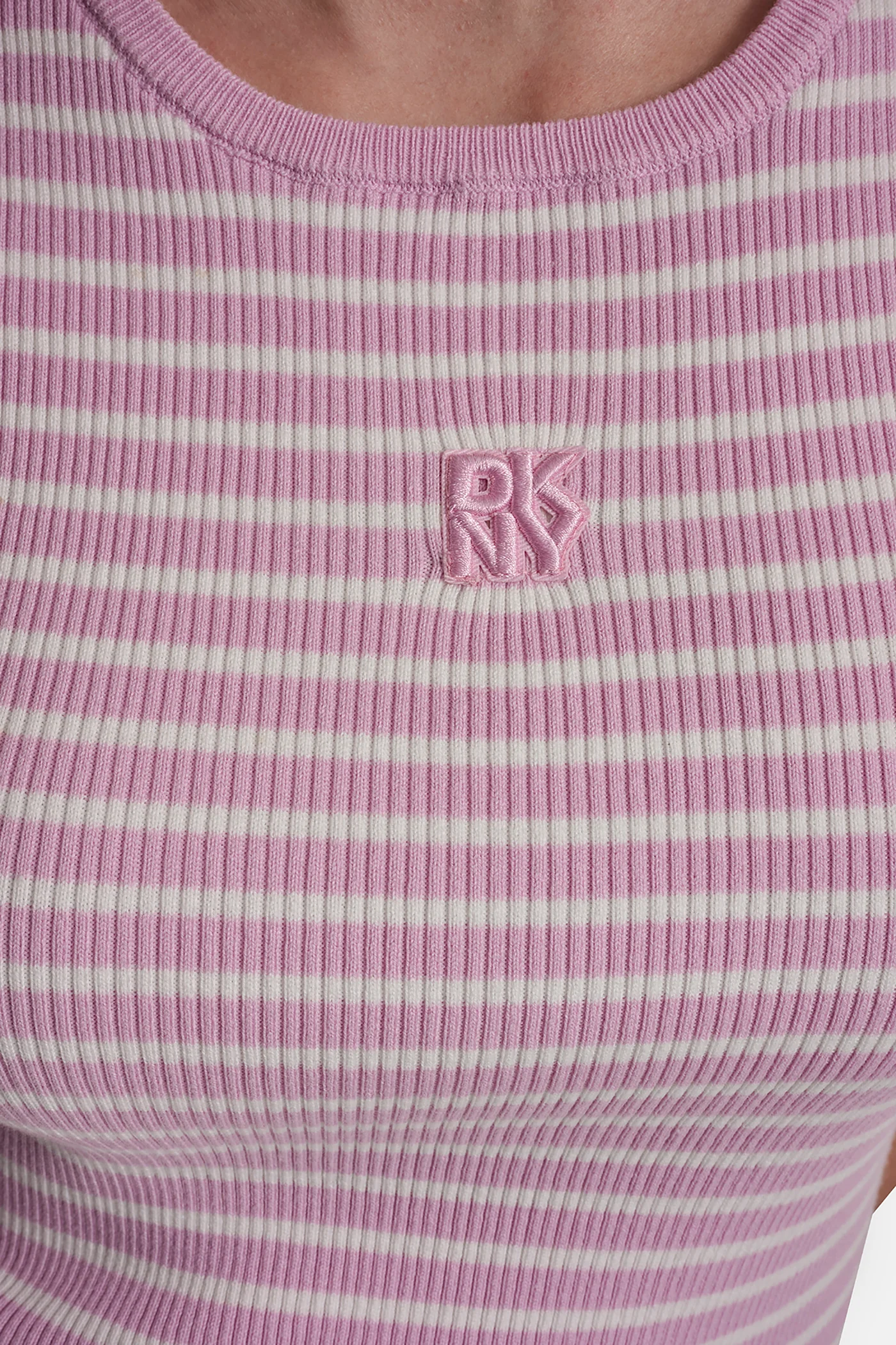 CREW NECK STRIPED TEE - Image 7