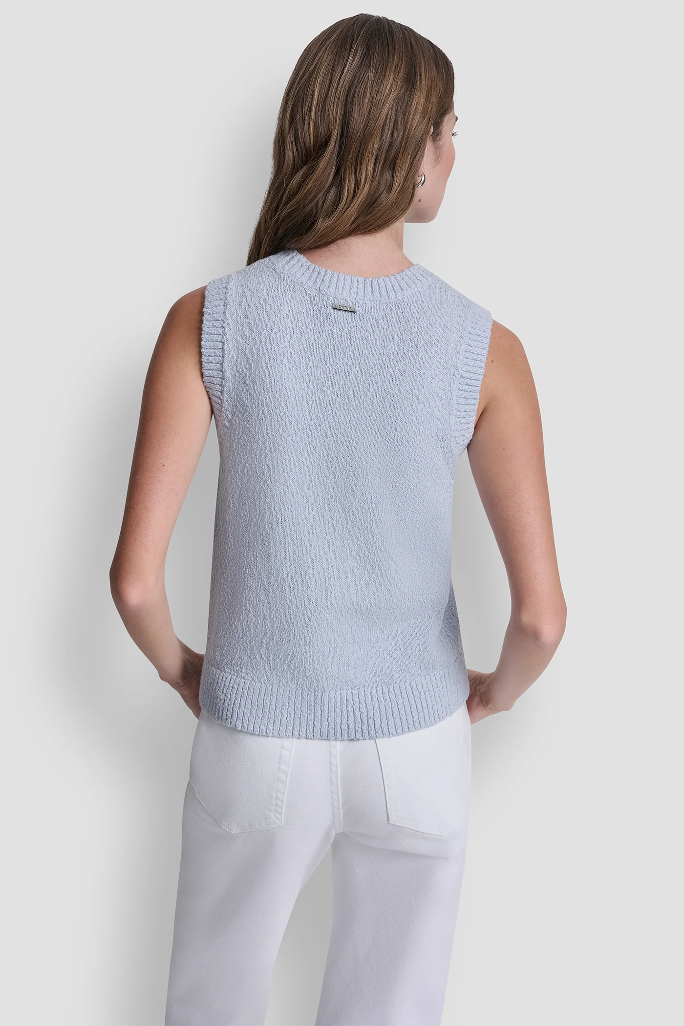 CREW NECK SLEEVELESS SWEATER - Image 2