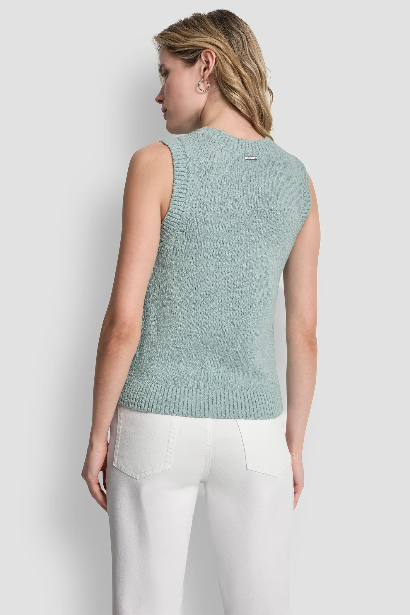 CREW NECK SLEEVELESS SWEATER - Image 2