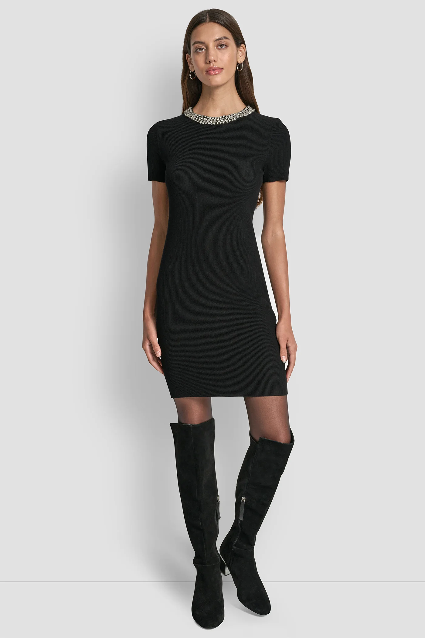 SHORT SLEEVE DRESS WITH EMBELISHMENTS - Image 4