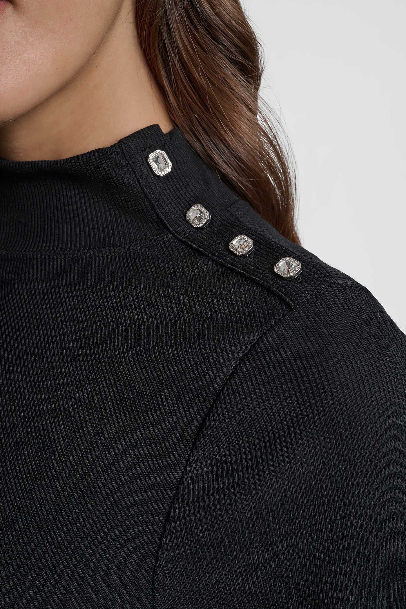JEWEL BUTTON SHOULDER MOCK NECK LONG SLEEVE TEE - Image 5