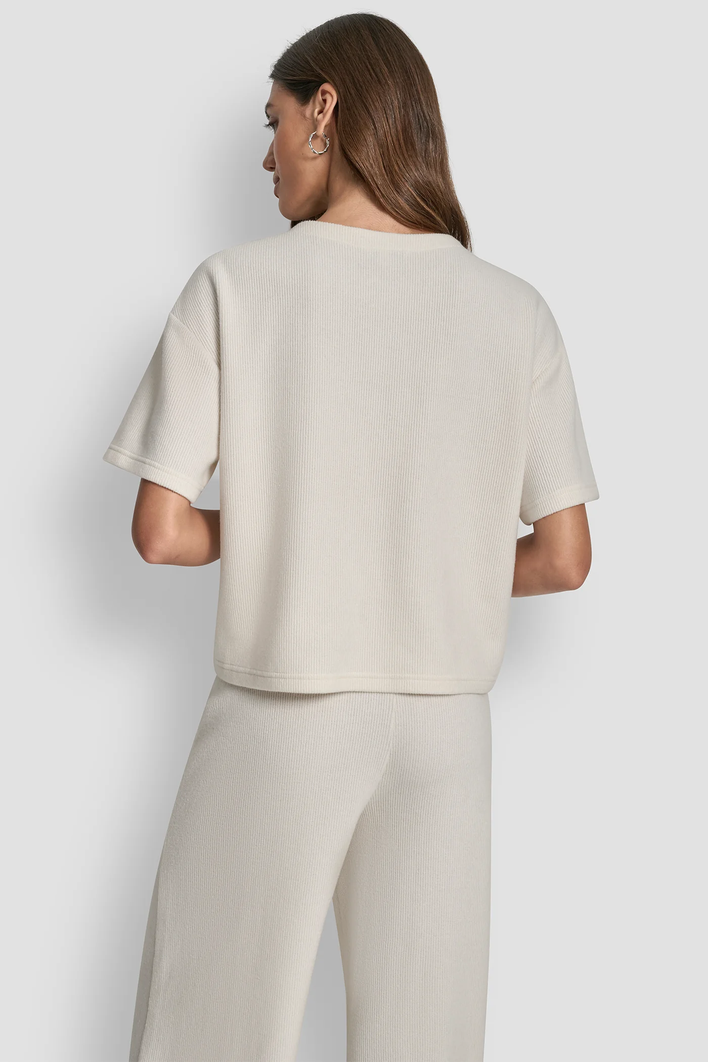 RELAXED BOXY TEE - Image 2