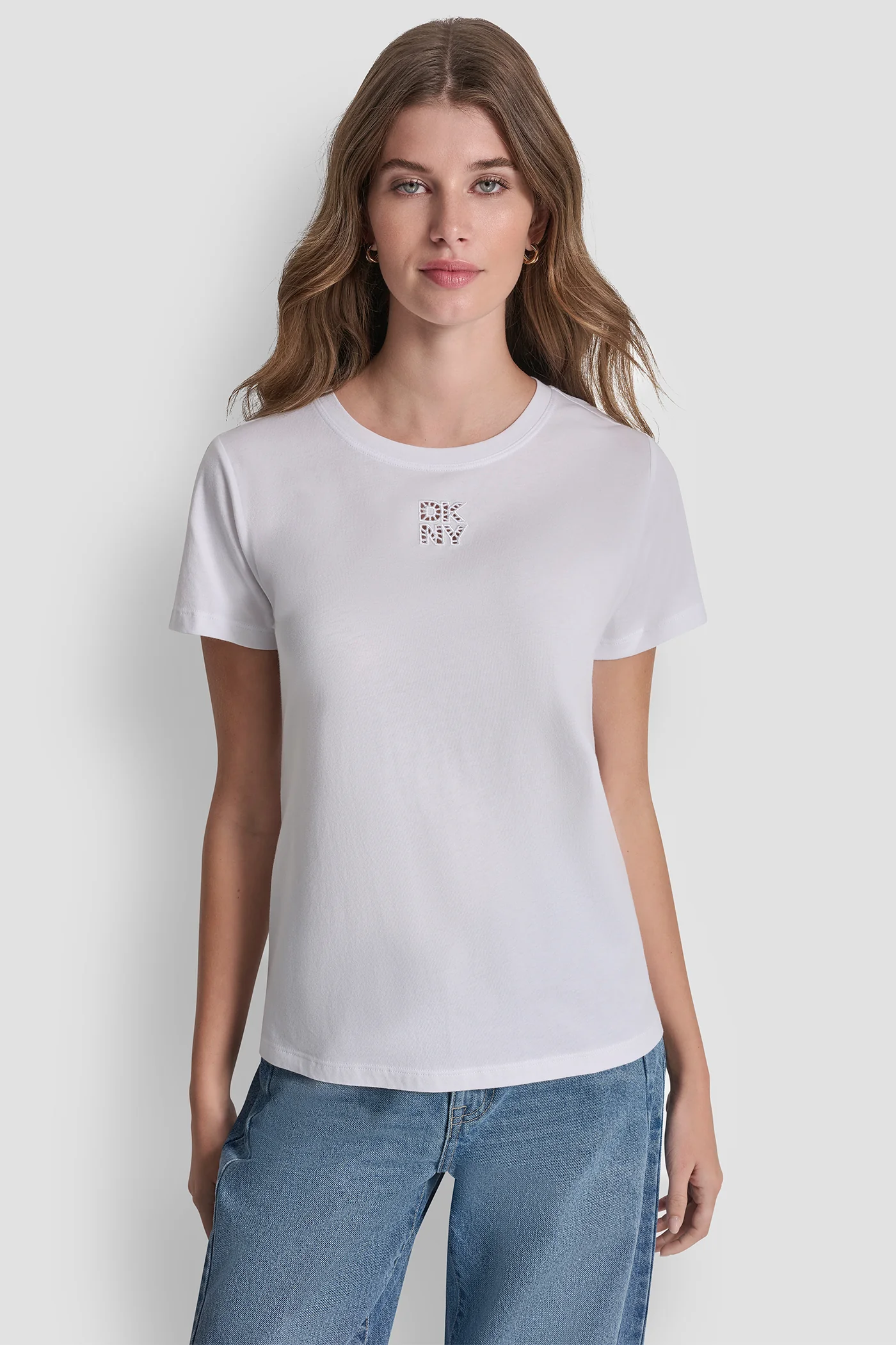 DKNY STACKED EYELET LOGO TEE - Image 2