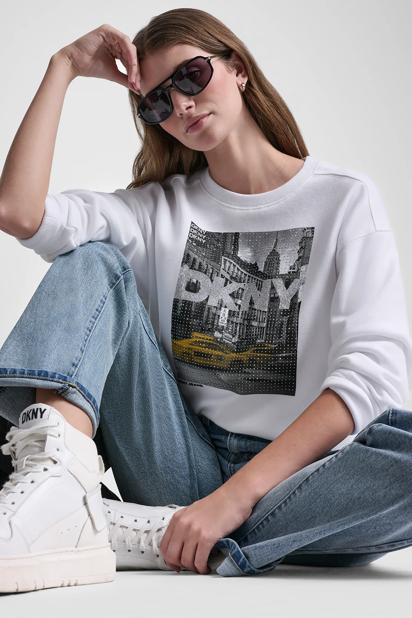 DKNY RHINESTONE TAXI LOGO SWEATSHIRT - Image 8