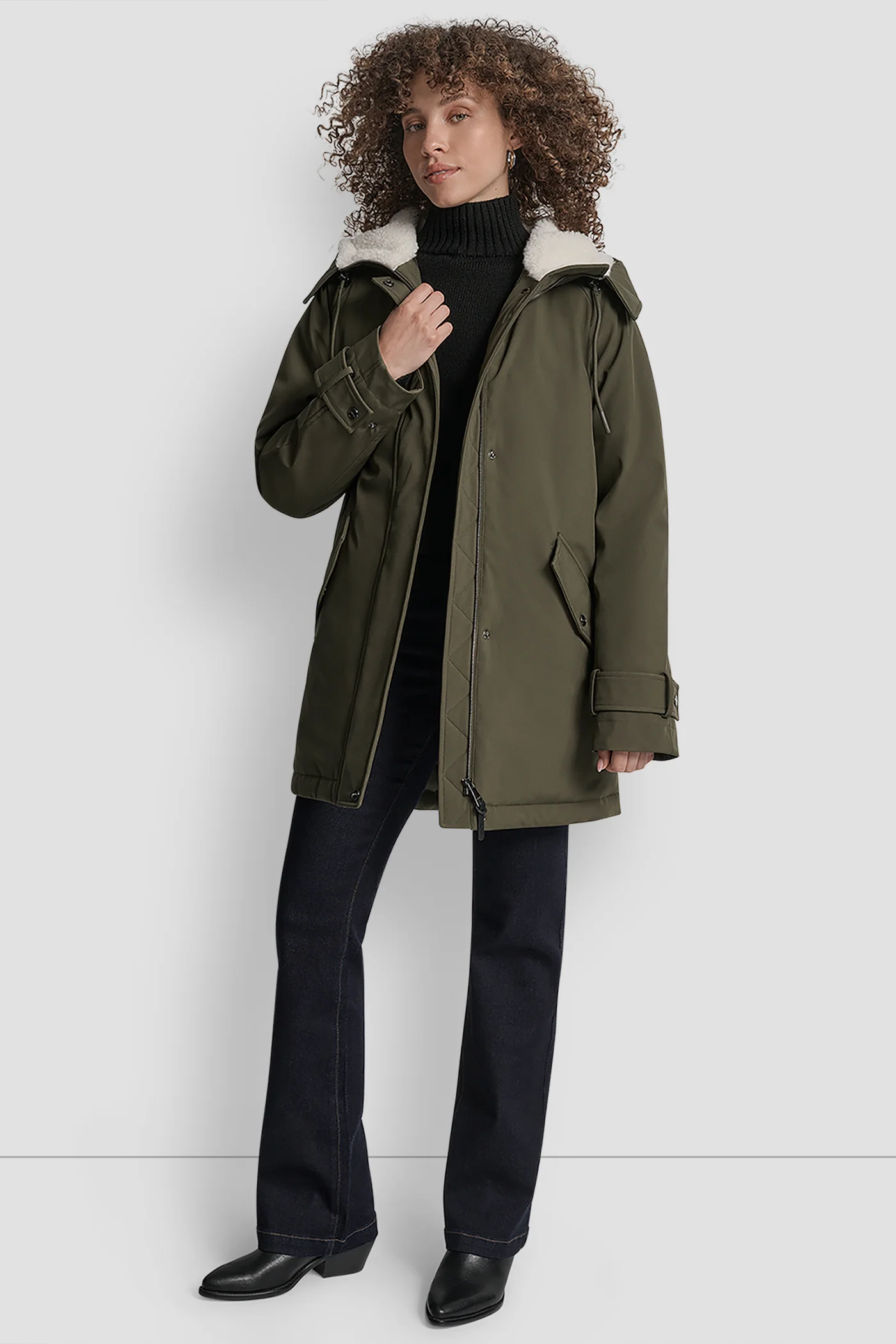 MID LENGTH FLEXTECH COAT WITH FUR HOOD - Image 8