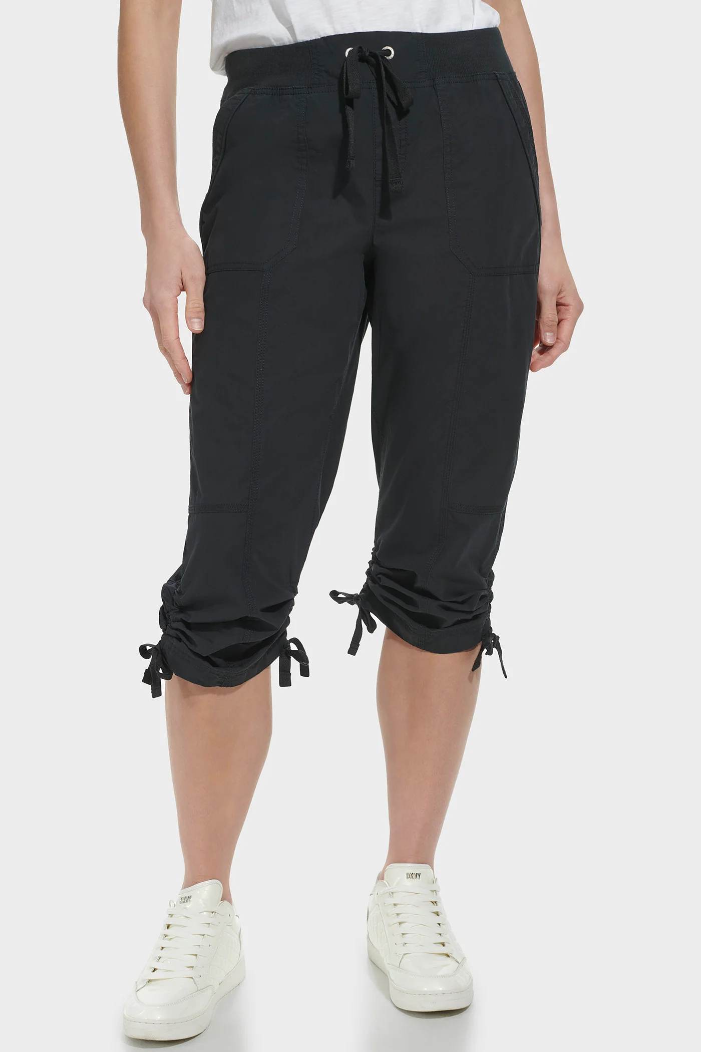 HIGH-RISE SHIRRED UTILITY CAPRI PANT