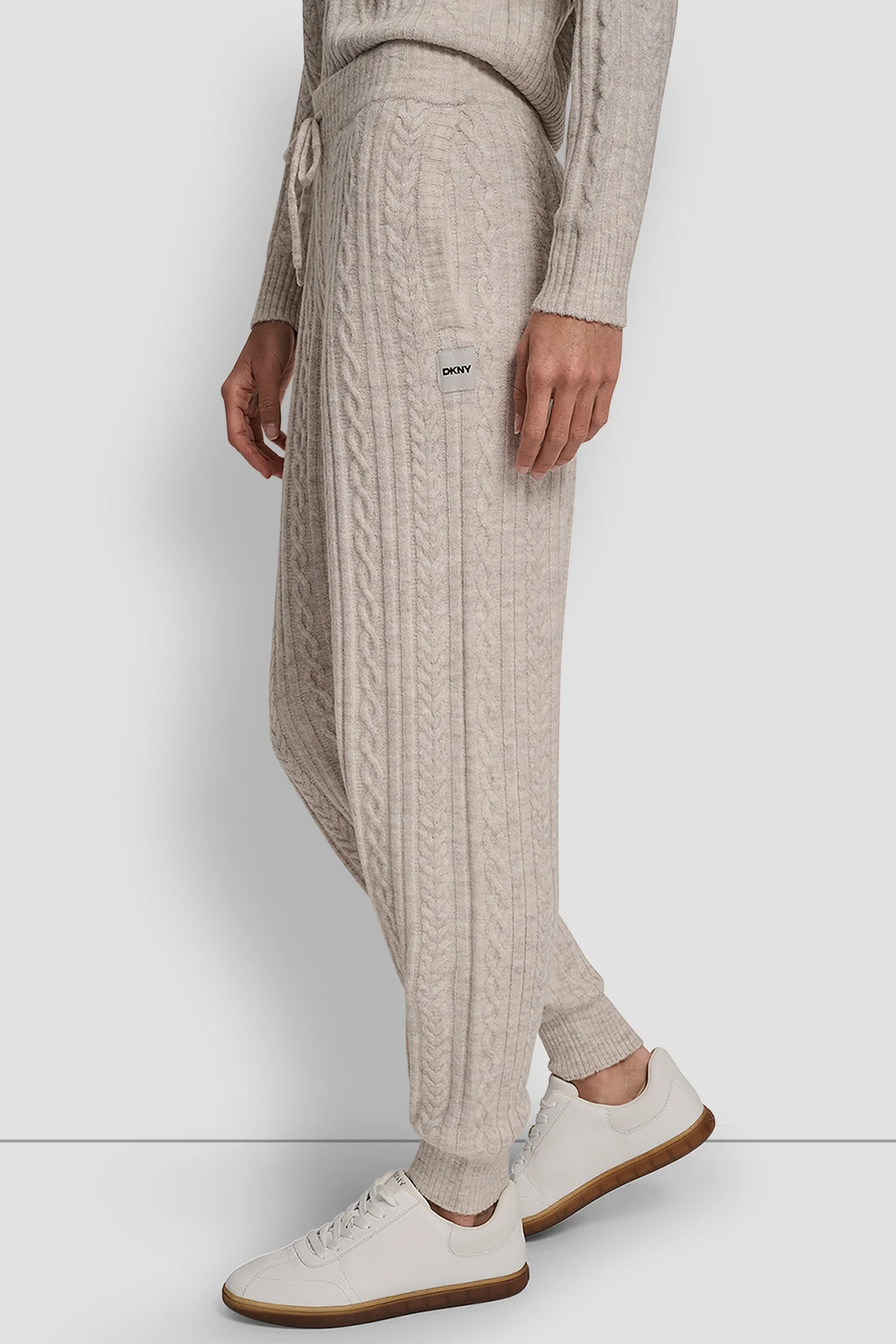 COZY CABLE SWEATER JOGGER - Image 4