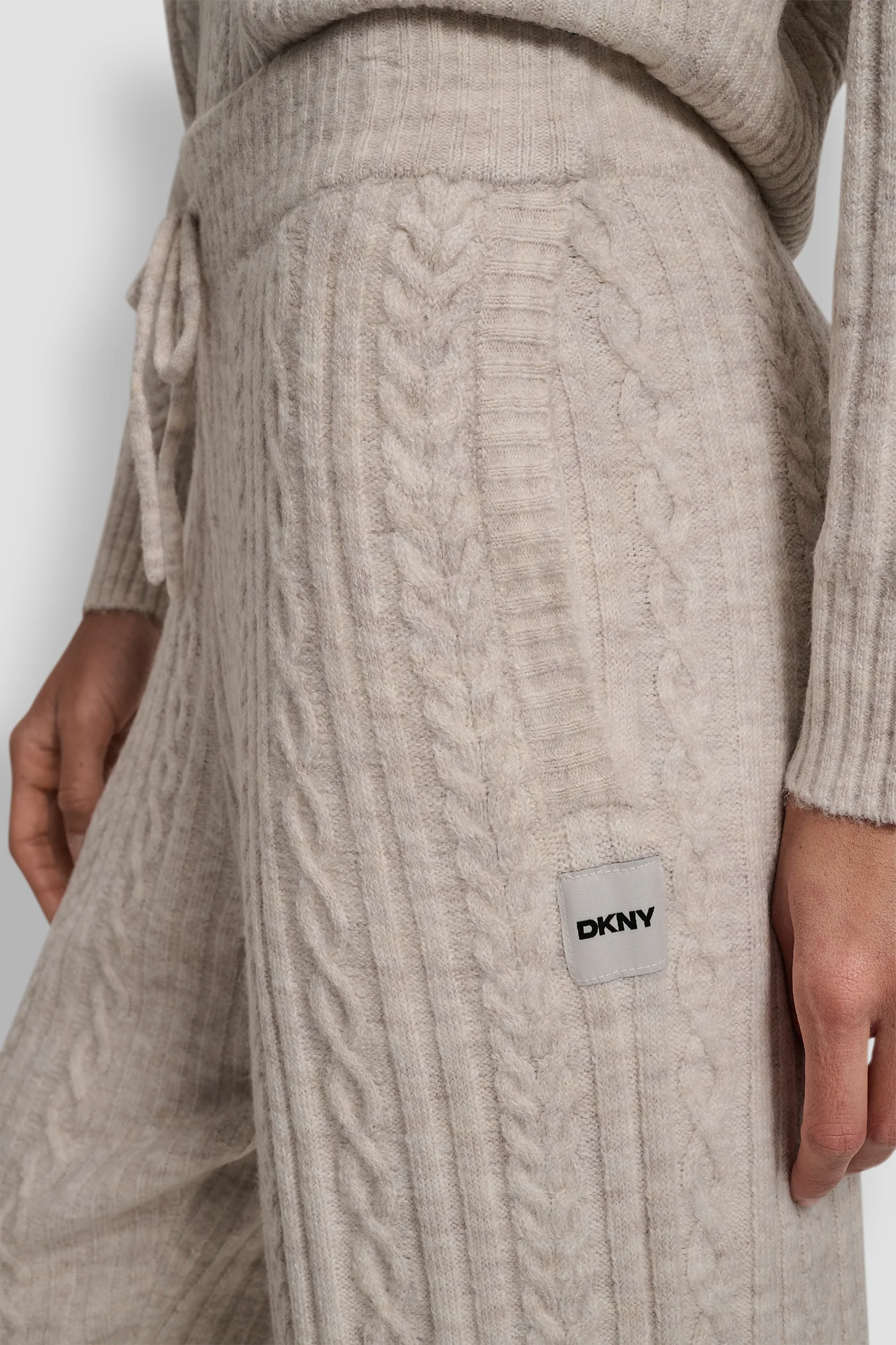 COZY CABLE SWEATER JOGGER - Image 5
