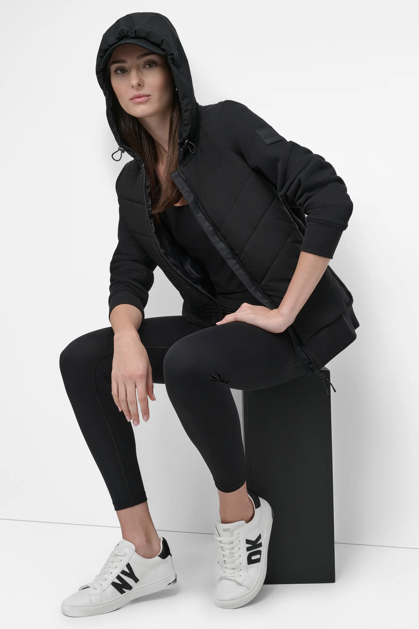 LIGHTWEIGHT HYBRID FULL ZIP JACKET - Image 7