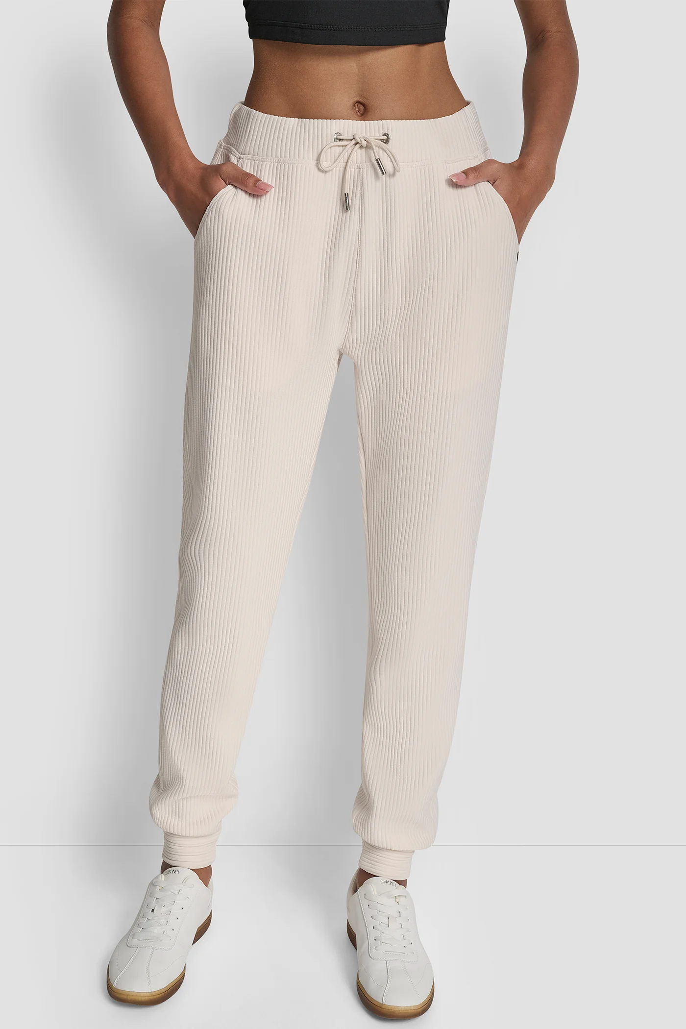 HIGH-RISE RIB-KNIT JOGGER