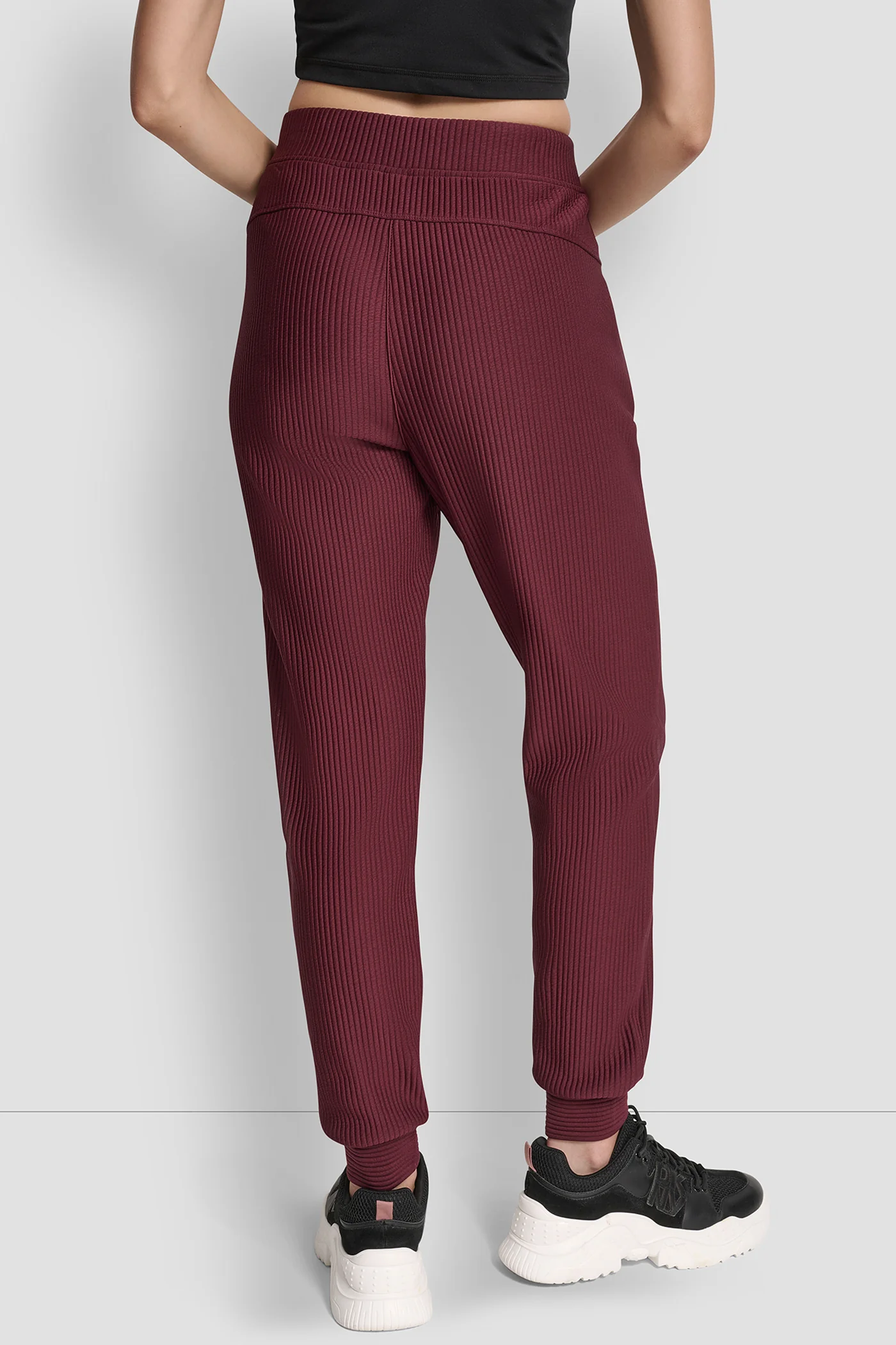 HIGH-RISE RIB-KNIT JOGGER - Image 2