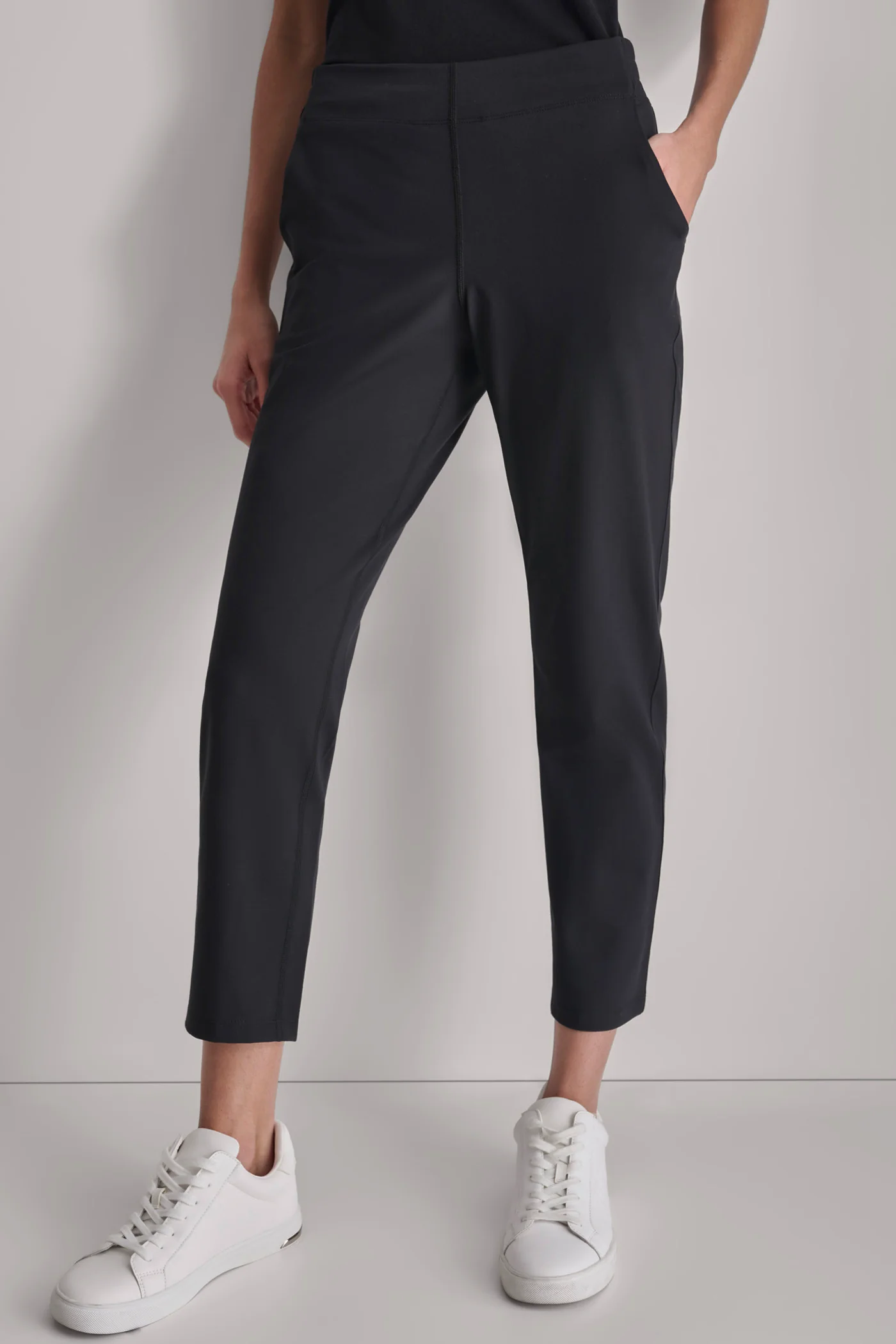 BALANCE COMPRESSION ELASTIC WAIST PANT - Image 5