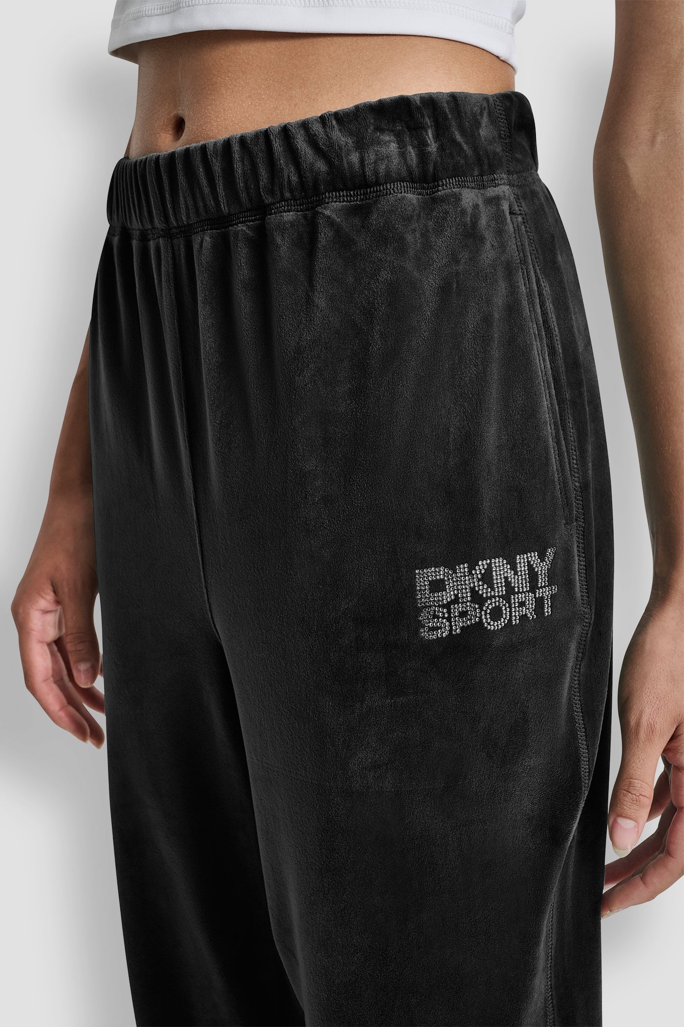 VELOUR RHINESTONE LOGO RELAXED JOGGER - Image 6
