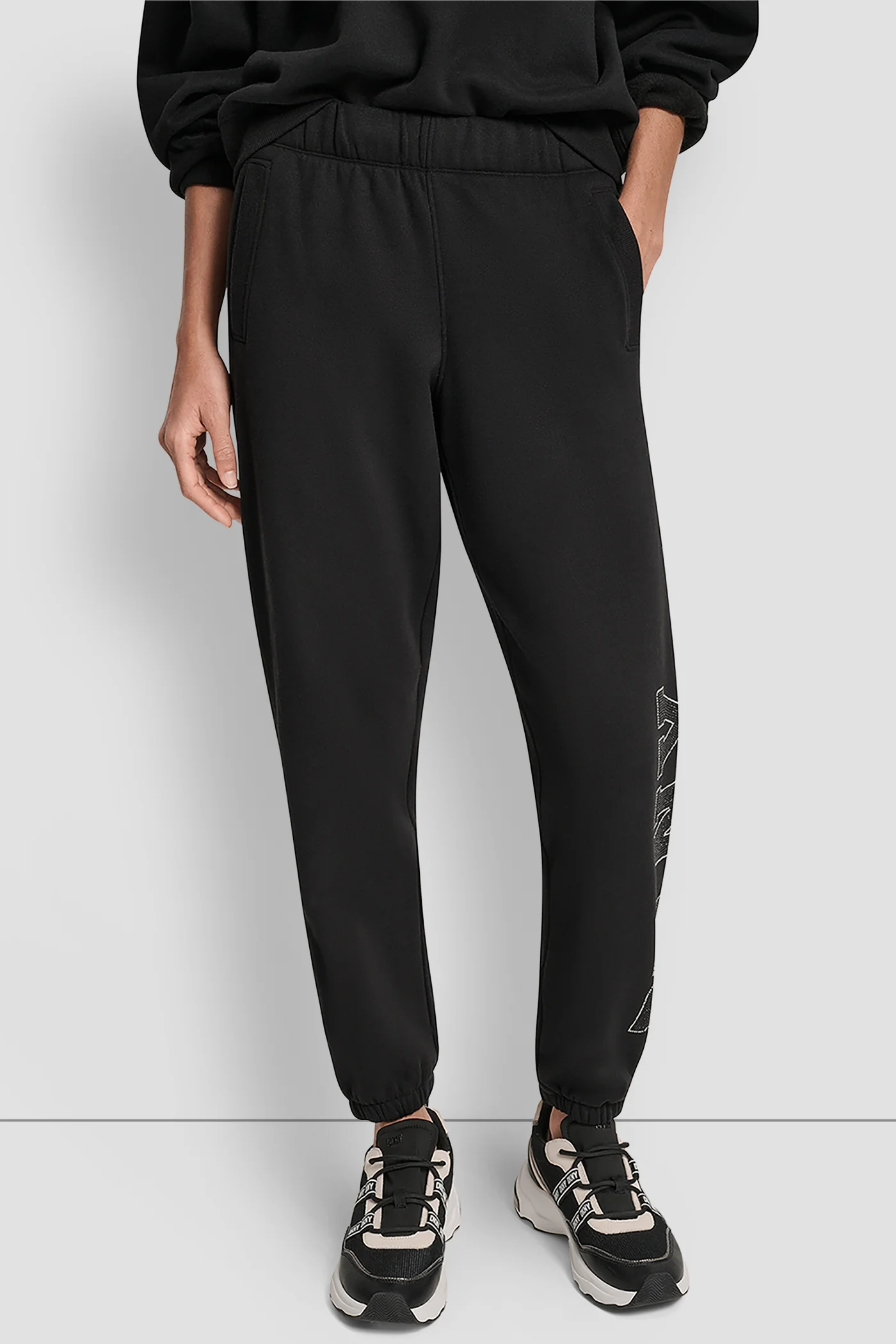 EXPLODED RHINESTONE VARISTY LOGO HIGH RISE RELAXED
