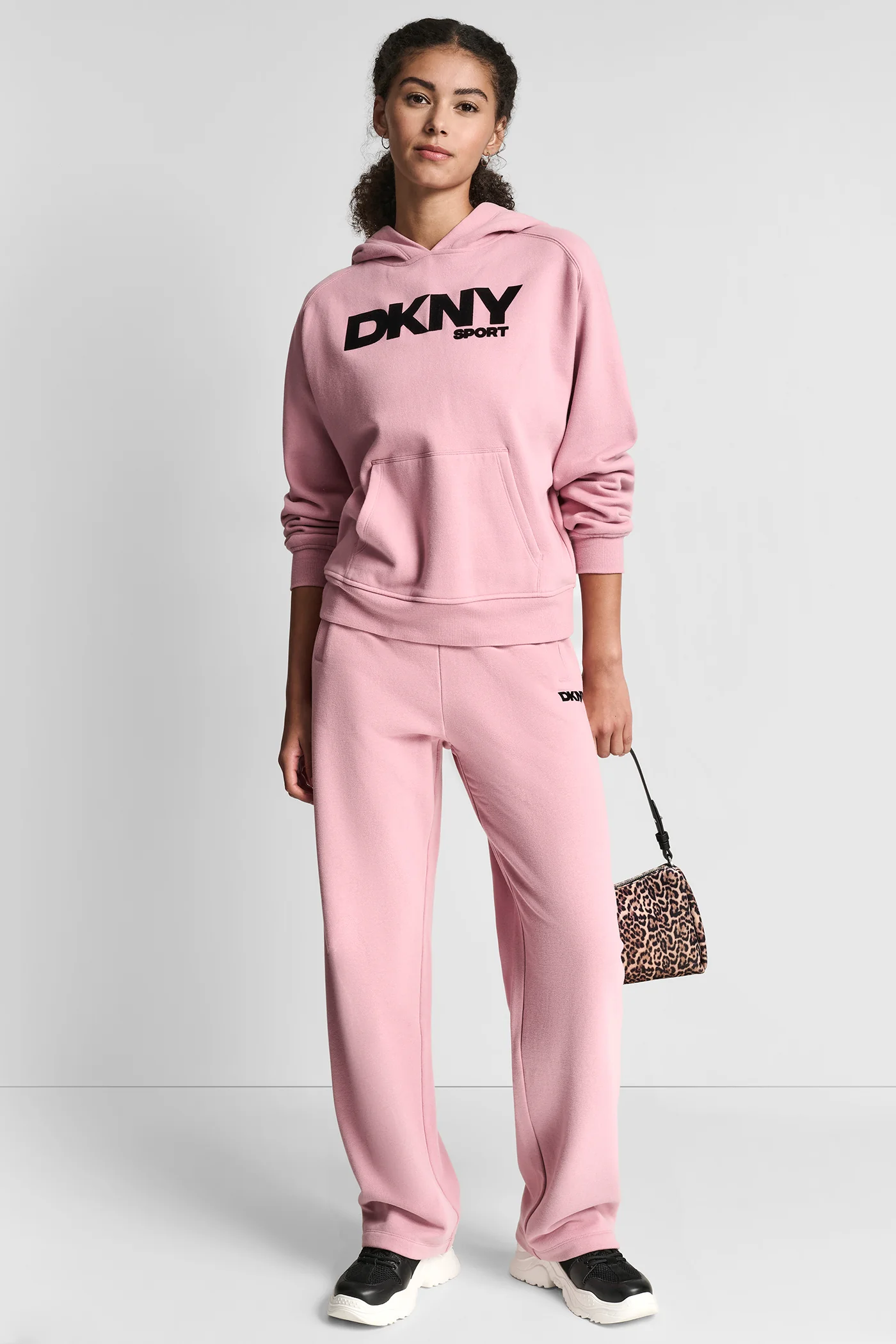 FLOCKED LOGO BOYFRIEND OPEN LEG PANT WITH POCKETS - Image 6