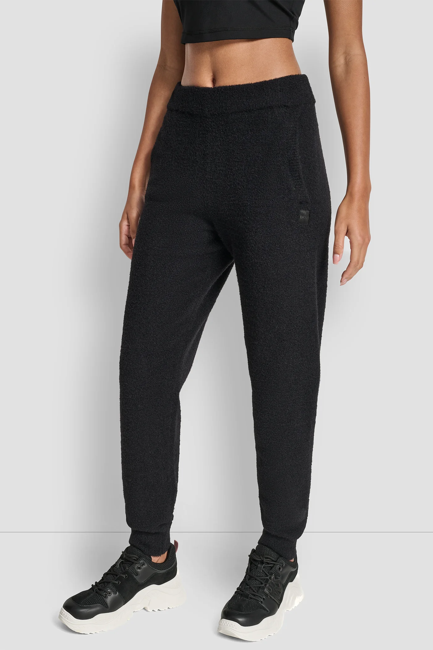 FEATHER YARN JOGGER WITH POCKETS AND TONAL LOGO - Image 3