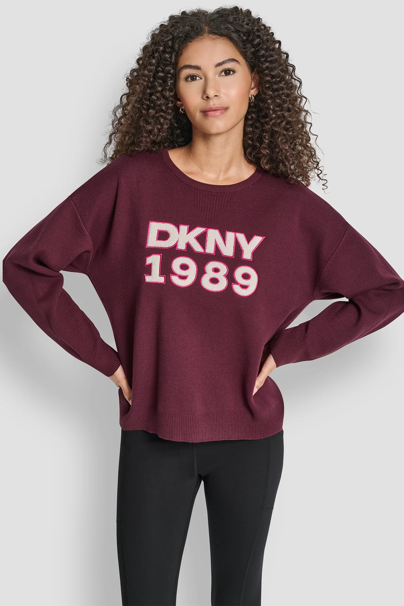 CREW NECK SWEATER WITH TEXTURED LOGO