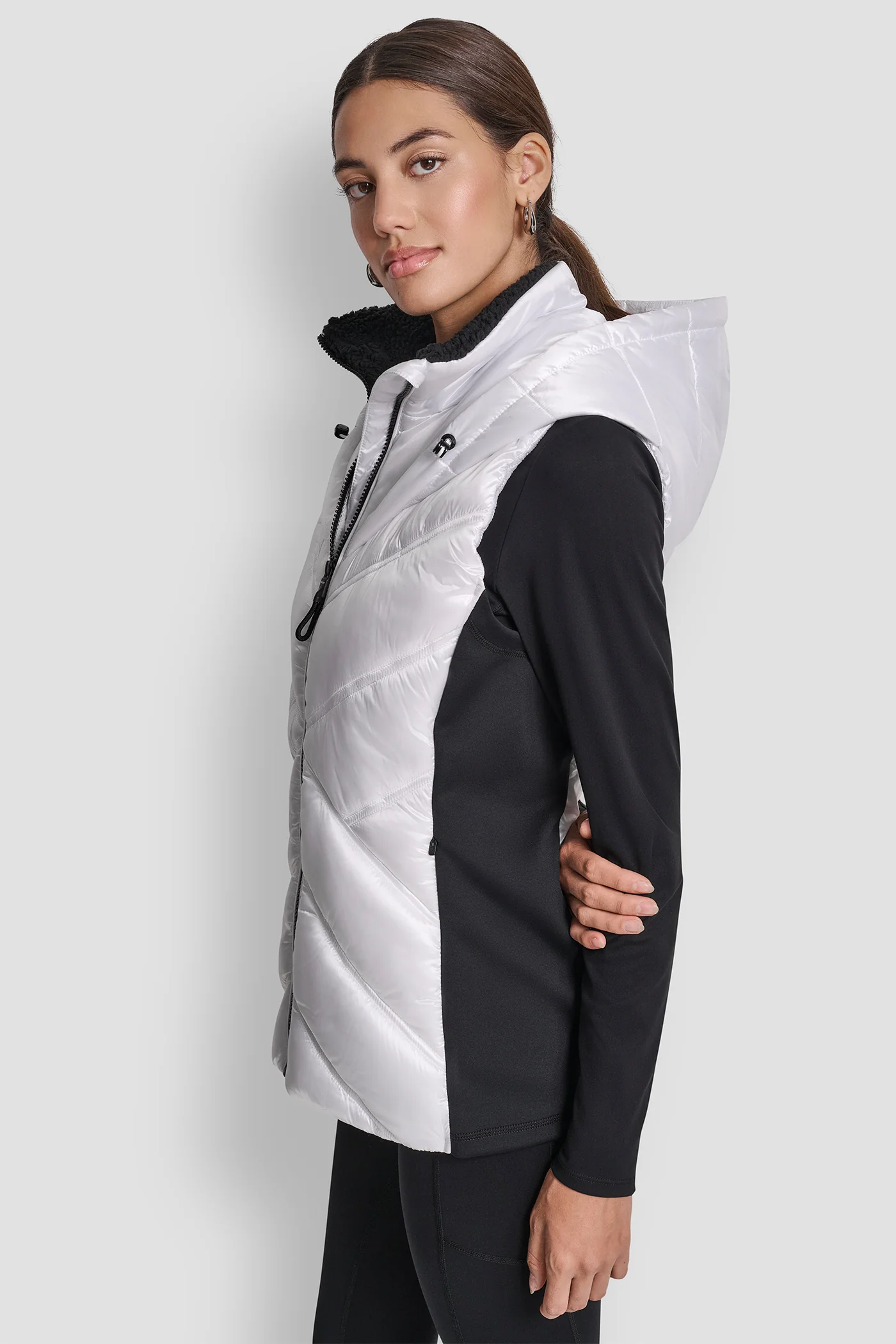 SCUBA-PANELED PUFFER VEST - Image 3