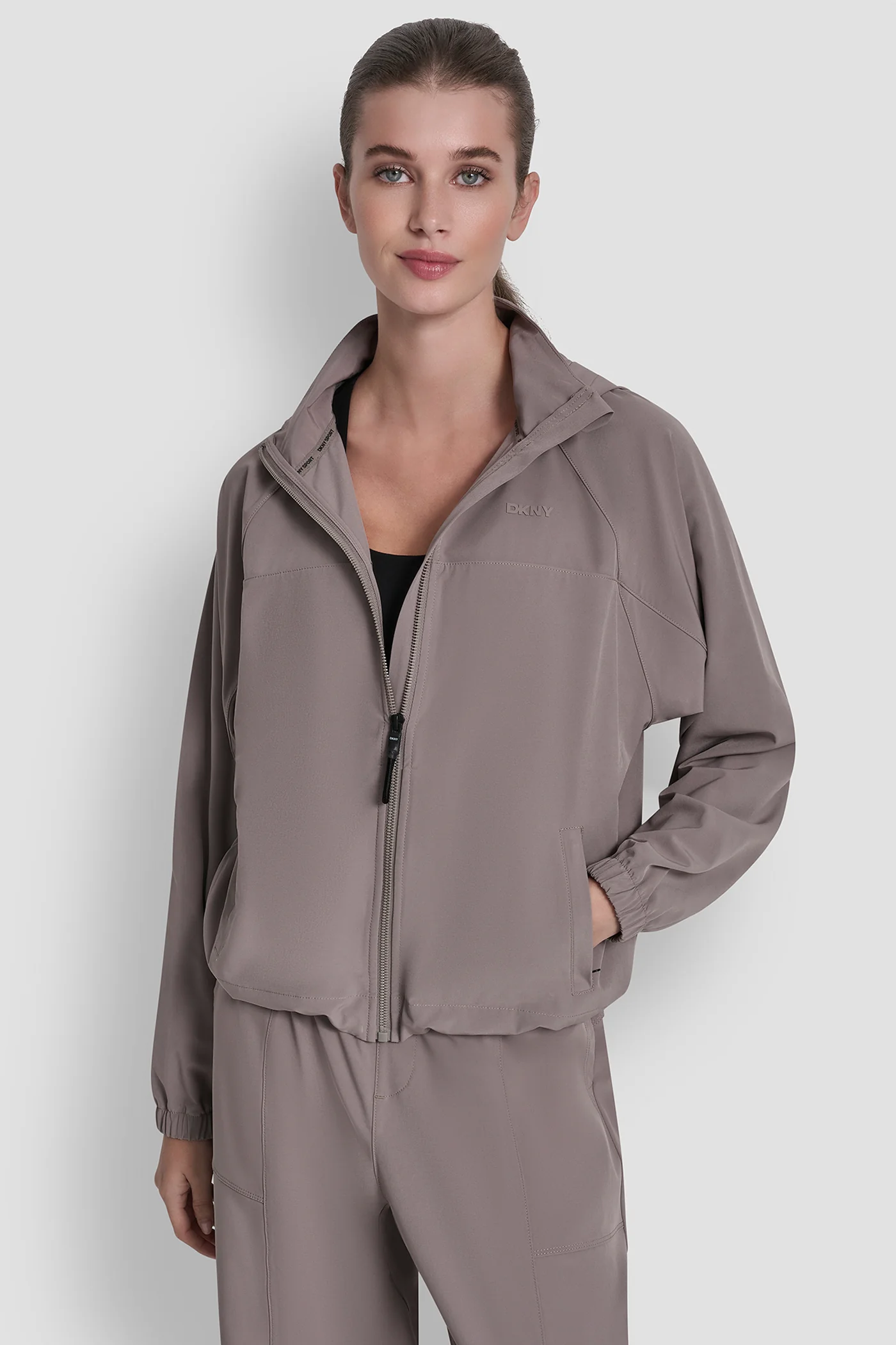 LOGO HOODED SHORT JACKET
