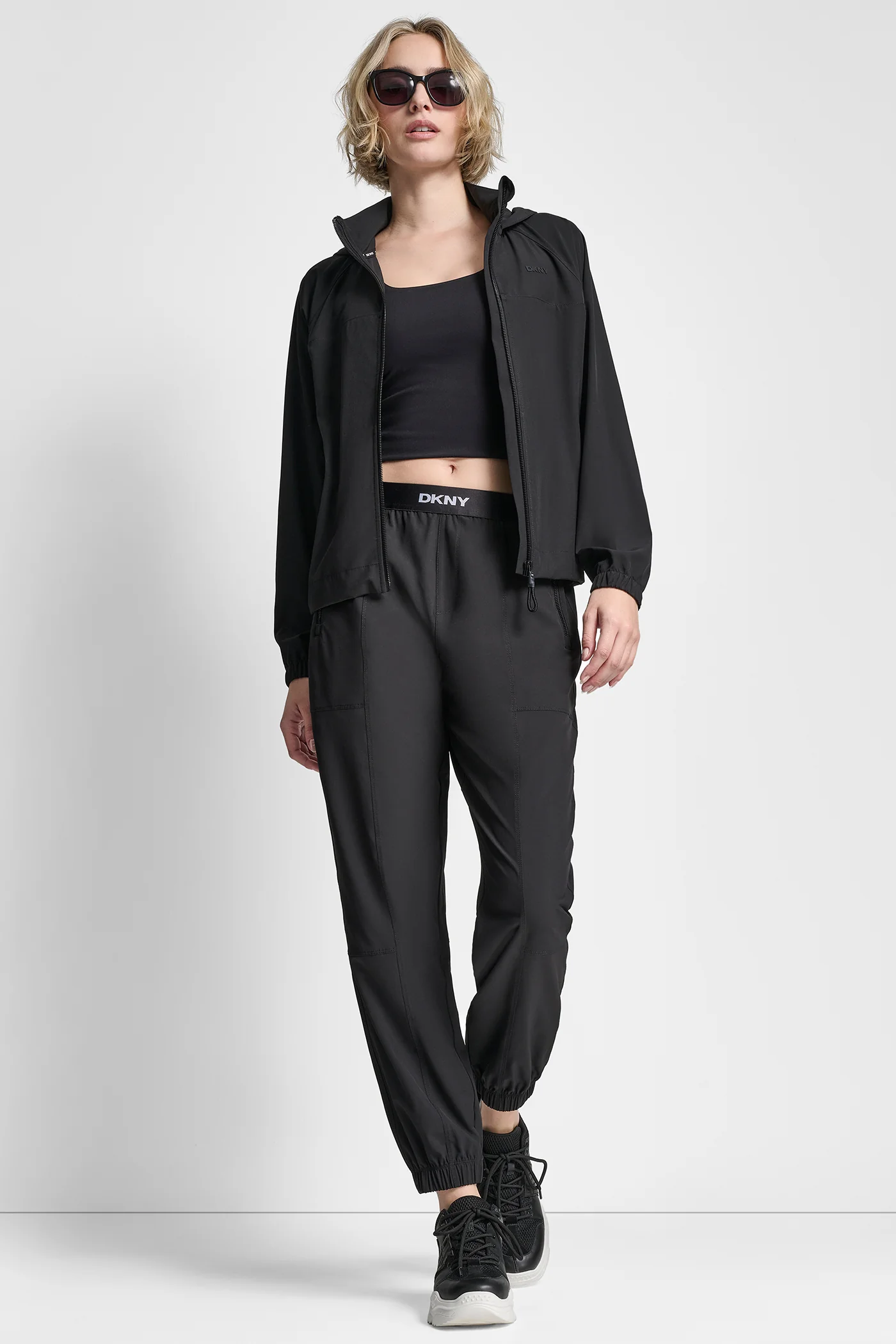 LOGO HOODED SHORT JACKET