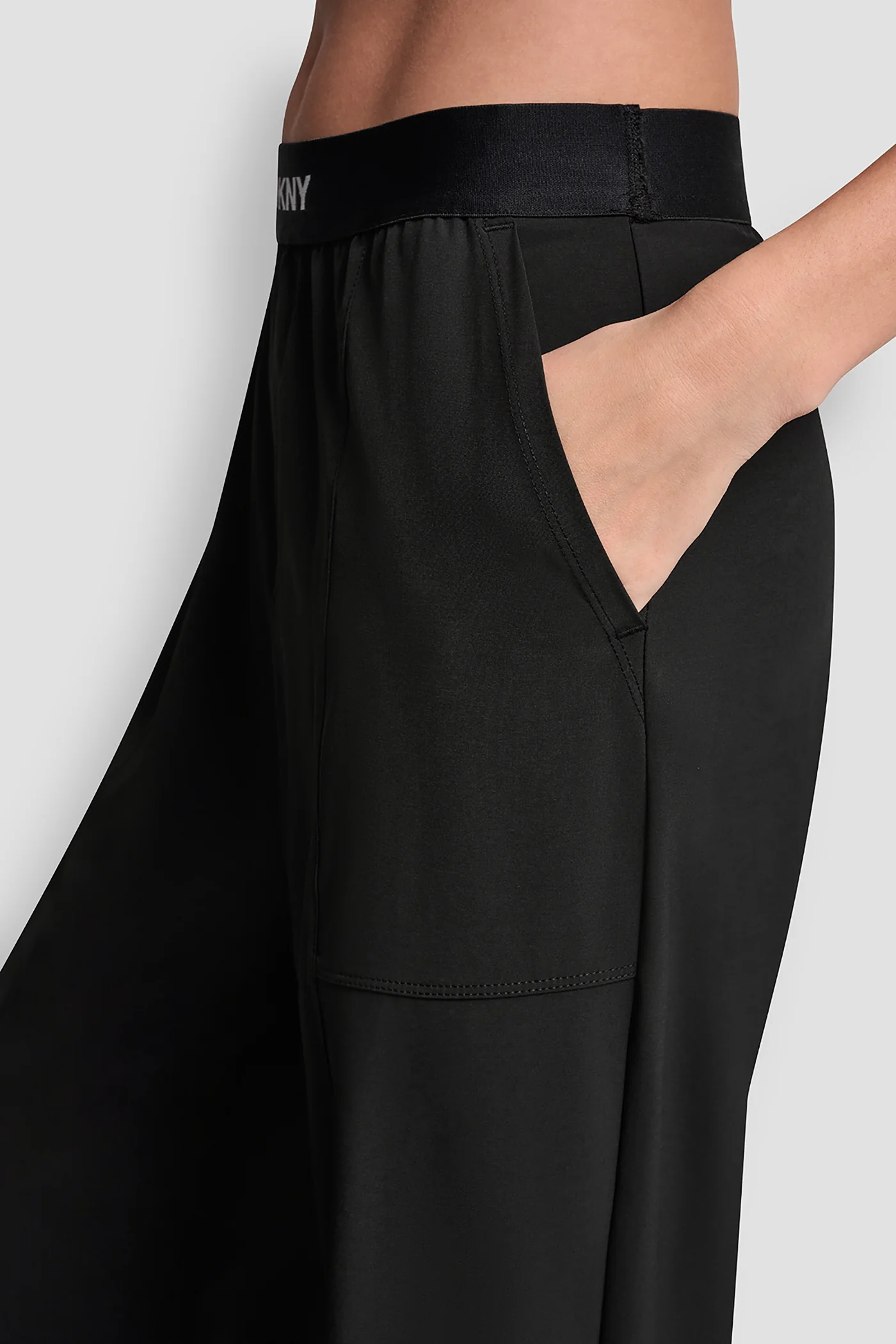 HIGH-RISE LOGO-WAIST WIDE-LEG PANT - Image 7