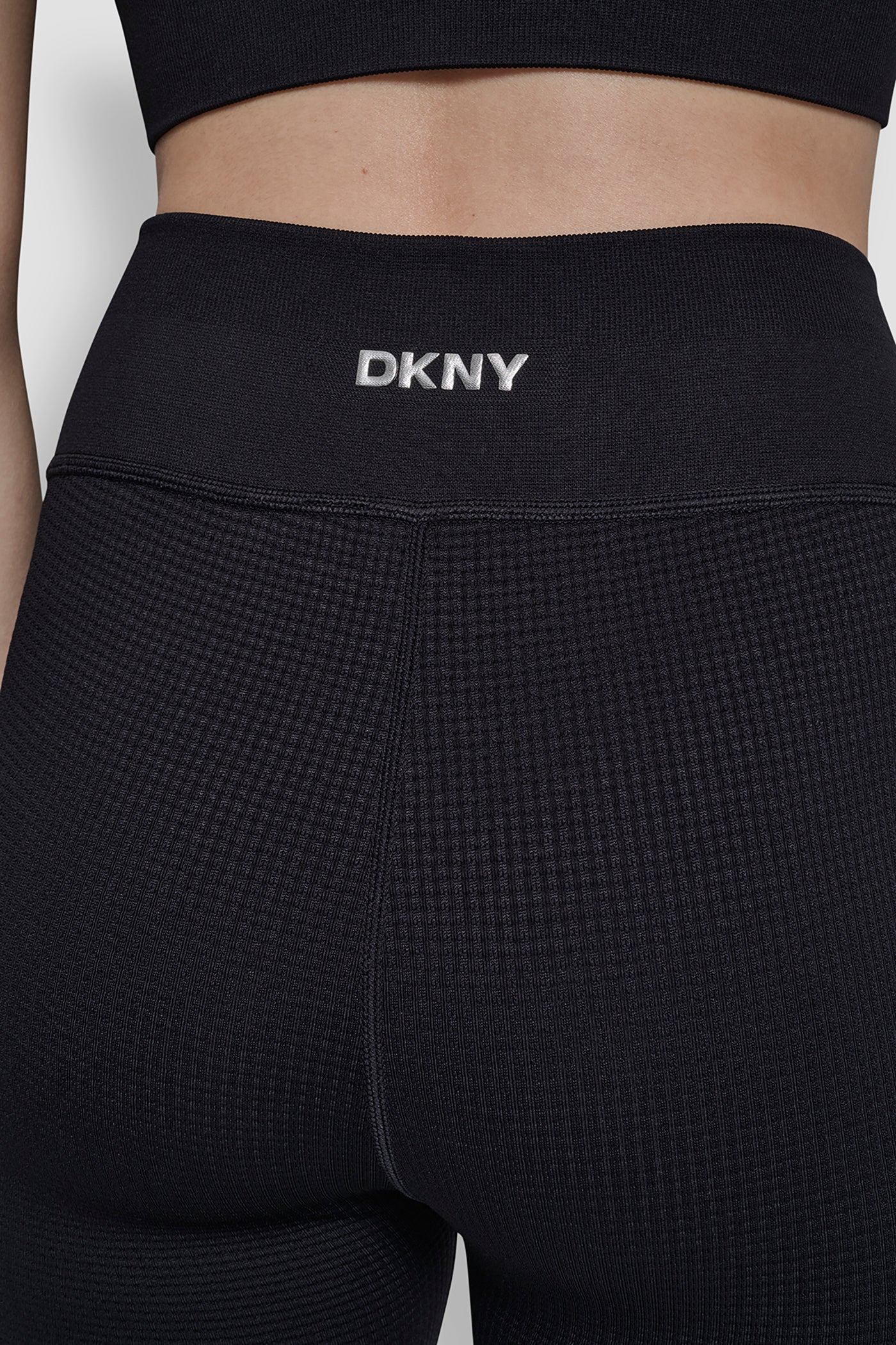 HIGH WAIST SEAMLESS FLARE PANT - Image 6