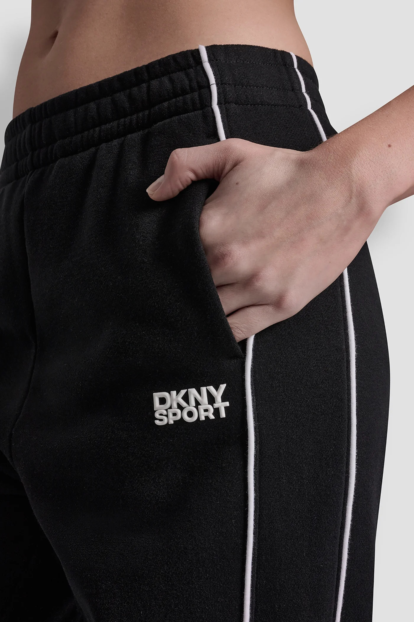 HIGH-RISE PIPED TRACK PANTS - Image 7