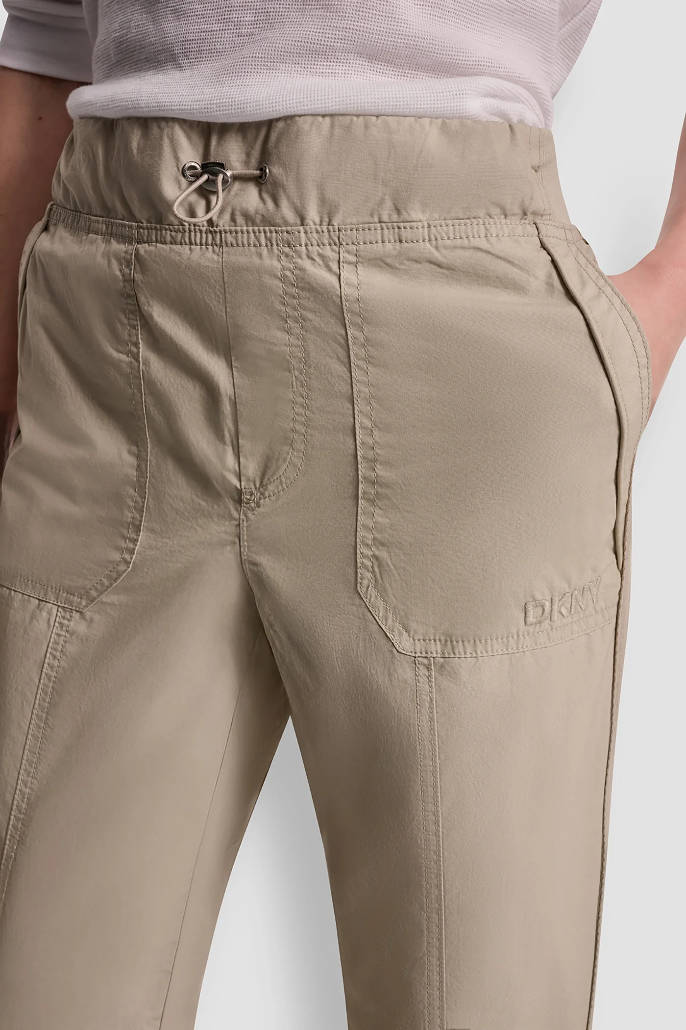 HIGH-RISE SLIM UTILITY JOGGER - Image 7