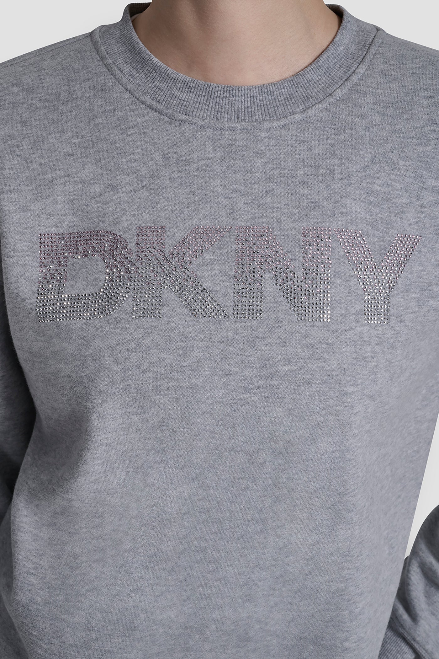 OMBRE RHINESTONE LOGO CREW NECK PULLOVER - Image 5