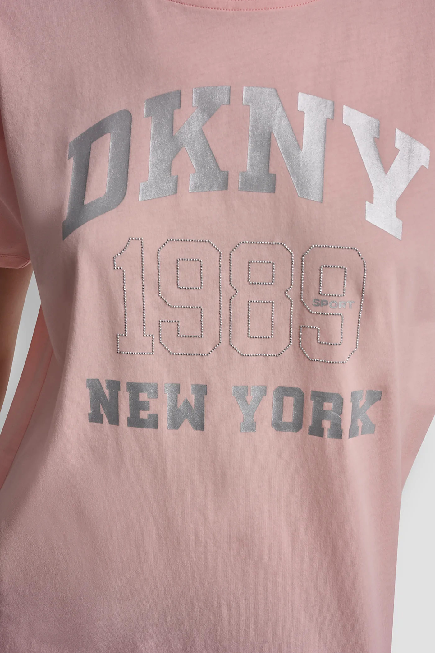 DKNY 1989 LOGO RHINESTUD TEE - Image 4