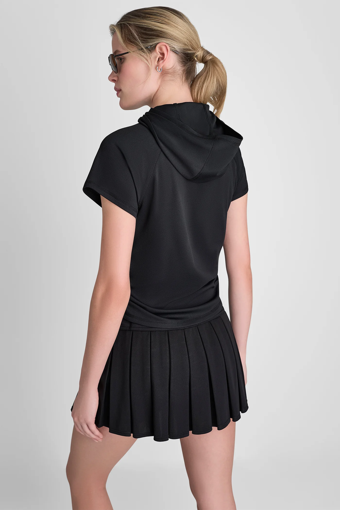 MESH HOODED LOGO TEE - Image 2
