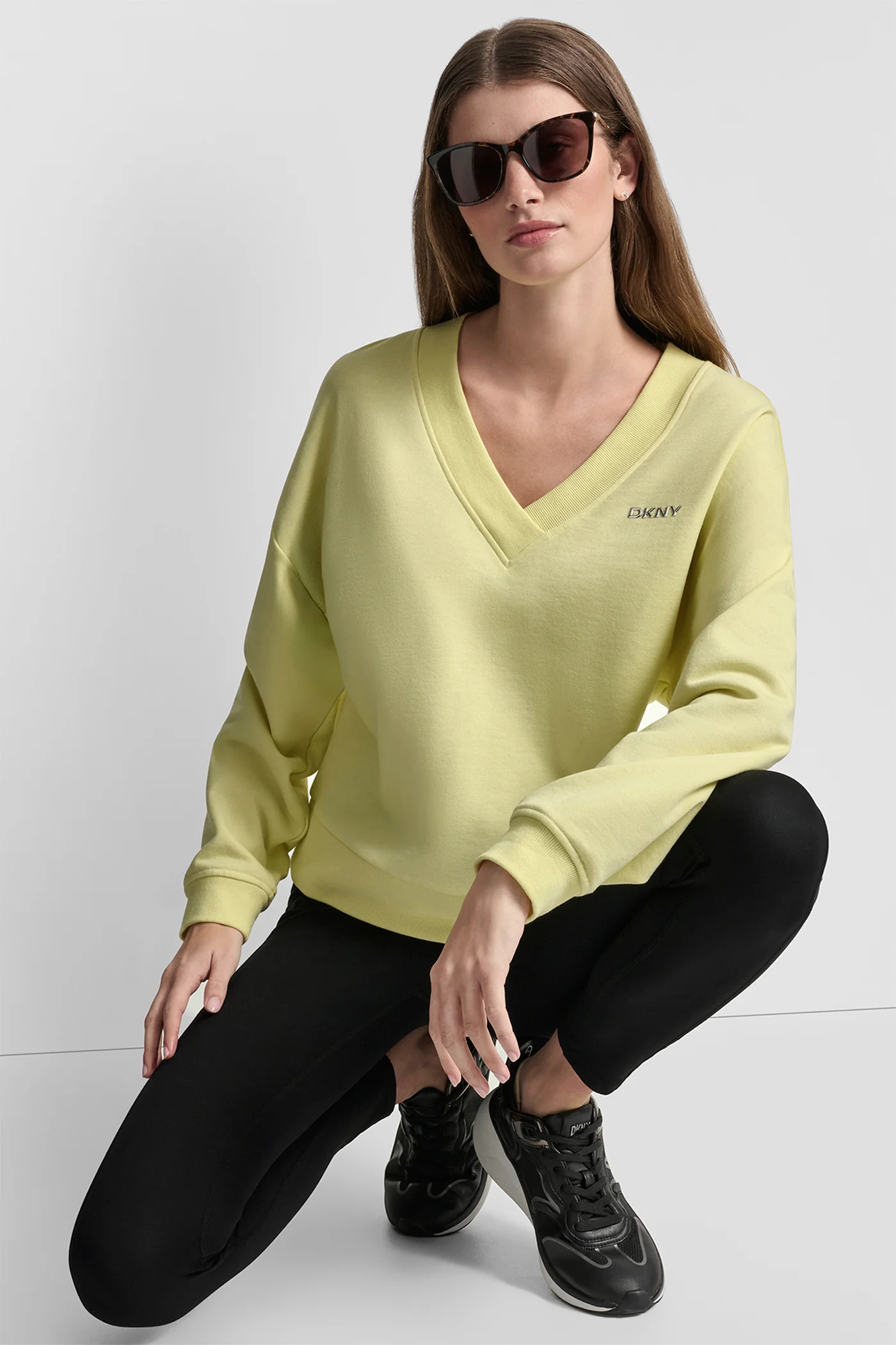 METALLIC BUBBLE LOGO V-NECK PULLOVER - Image 6