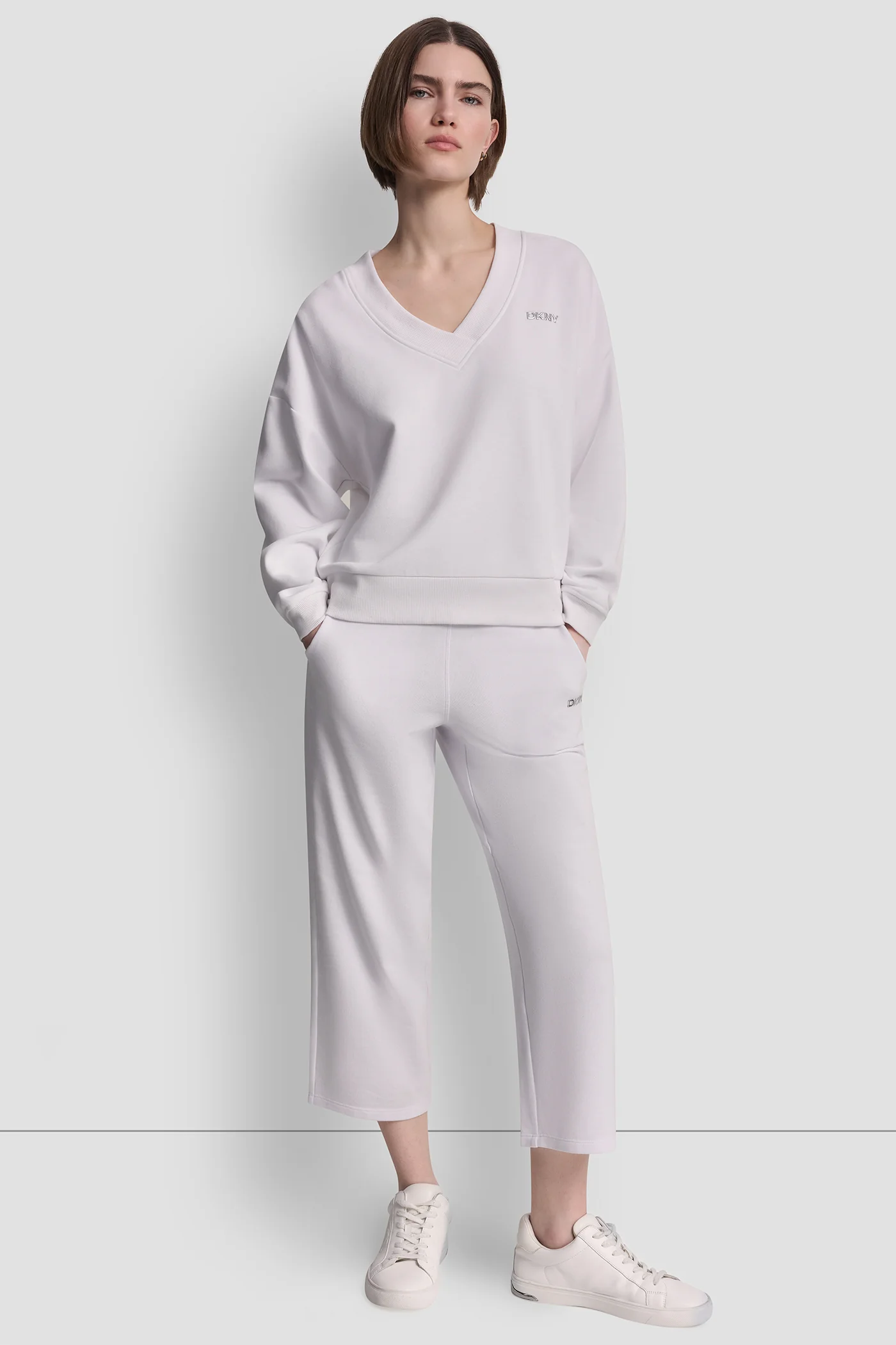 METALLIC BUBBLE LOGO V-NECK PULLOVER - Image 4