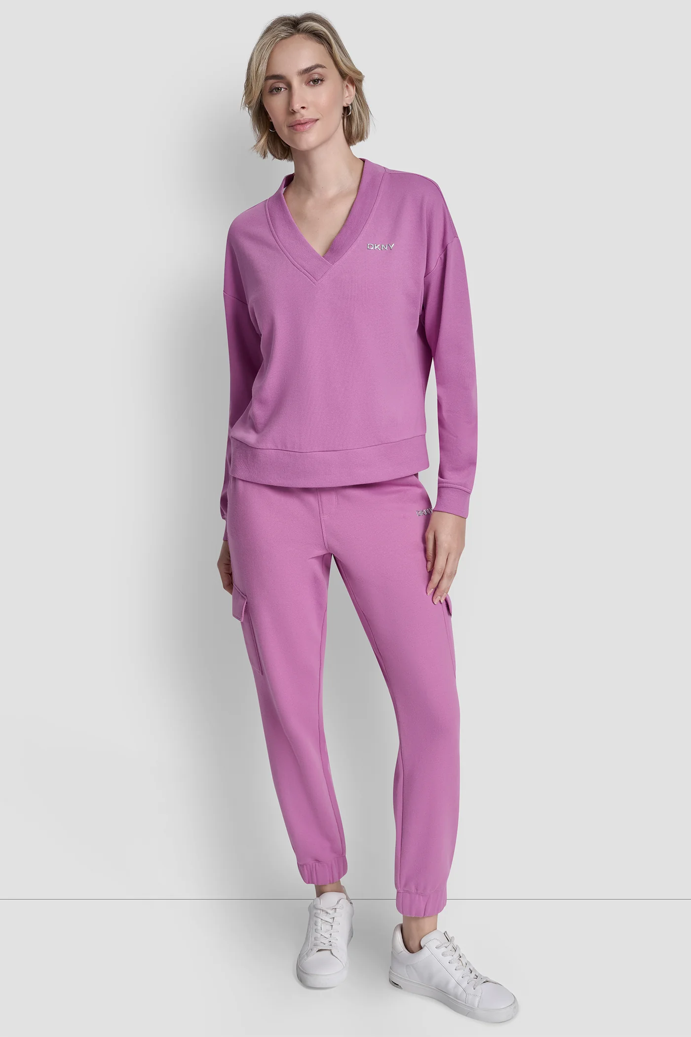 METALLIC BUBBLE LOGO V-NECK PULLOVER - Image 6