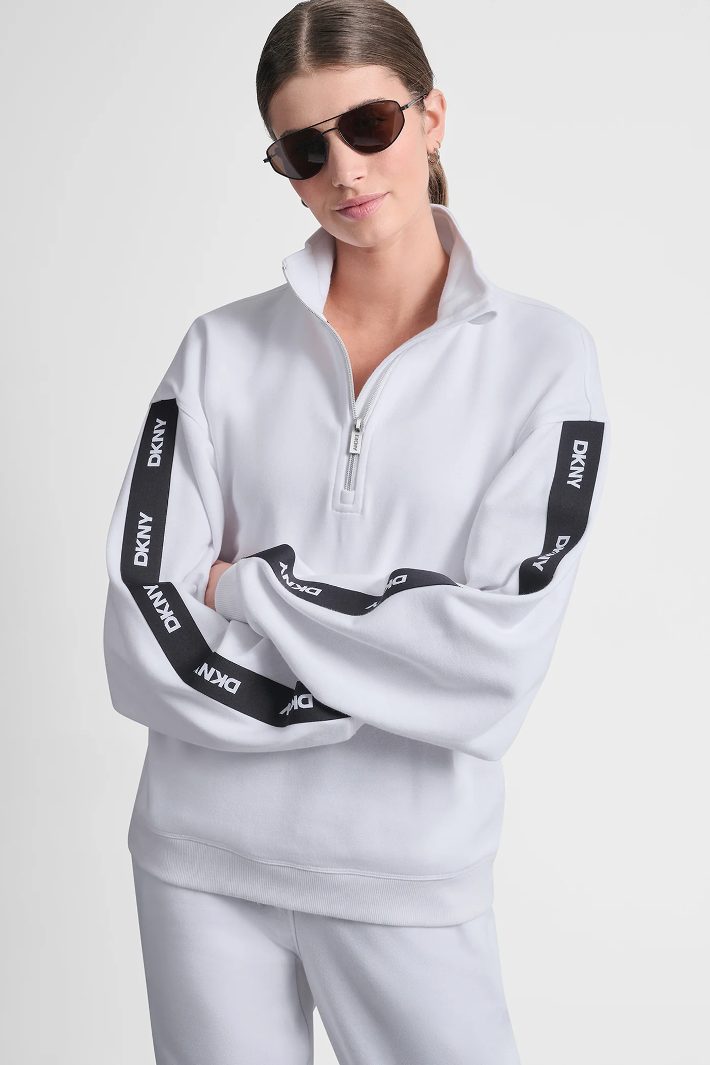 LOGO QUARTER-ZIP SWEATSHIRT