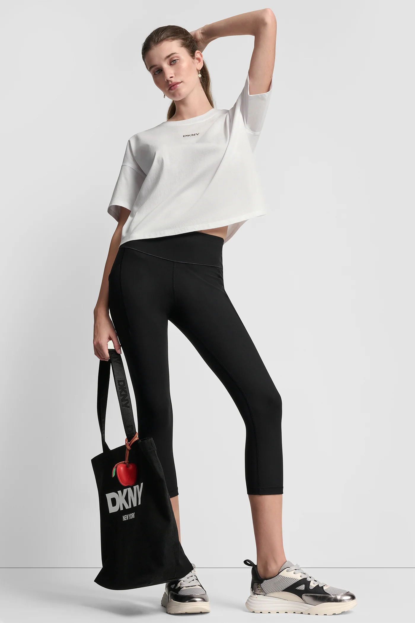 METALLIC LOGO TEE - Image 6