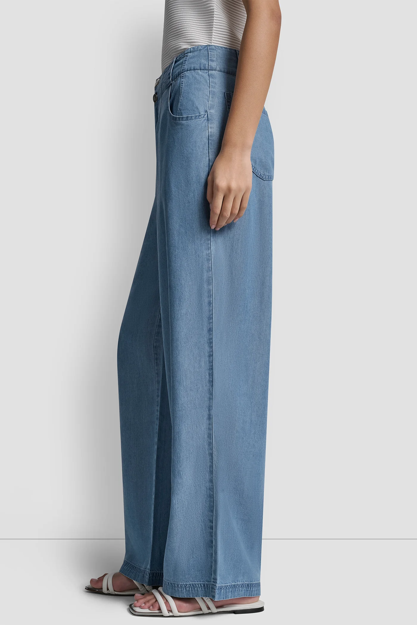 HIGH-RISE TENCEL WIDE-LEG TROUSER JEAN - Image 4