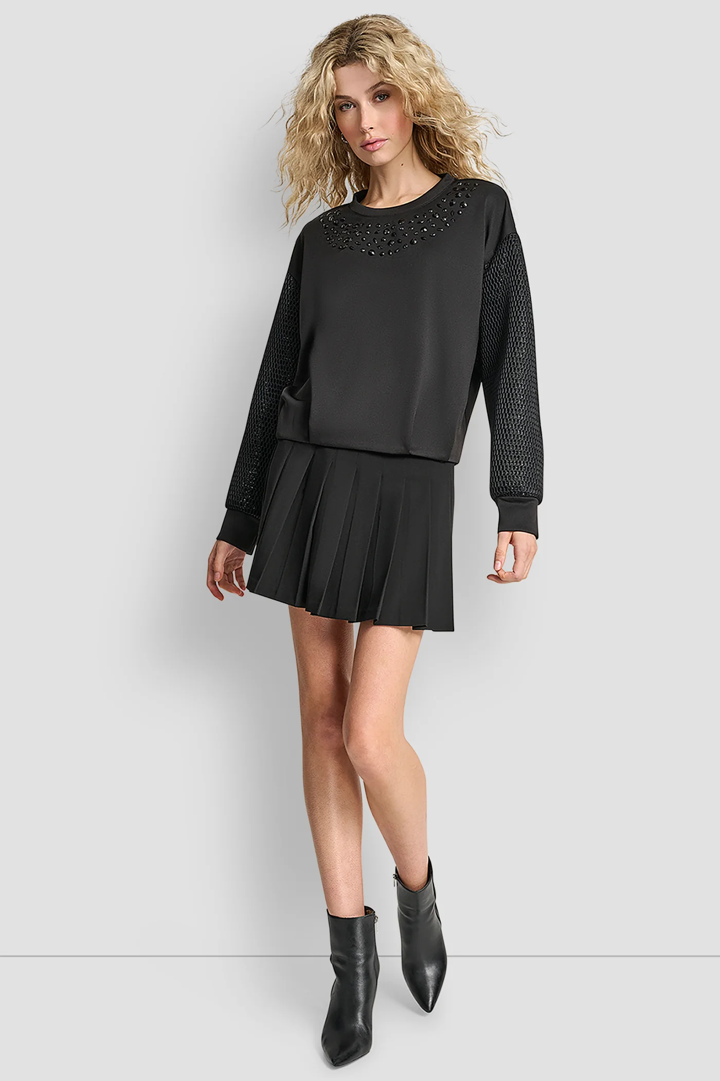 MIX MEDIA BUBBLE SWEATSHIRT - Image 4