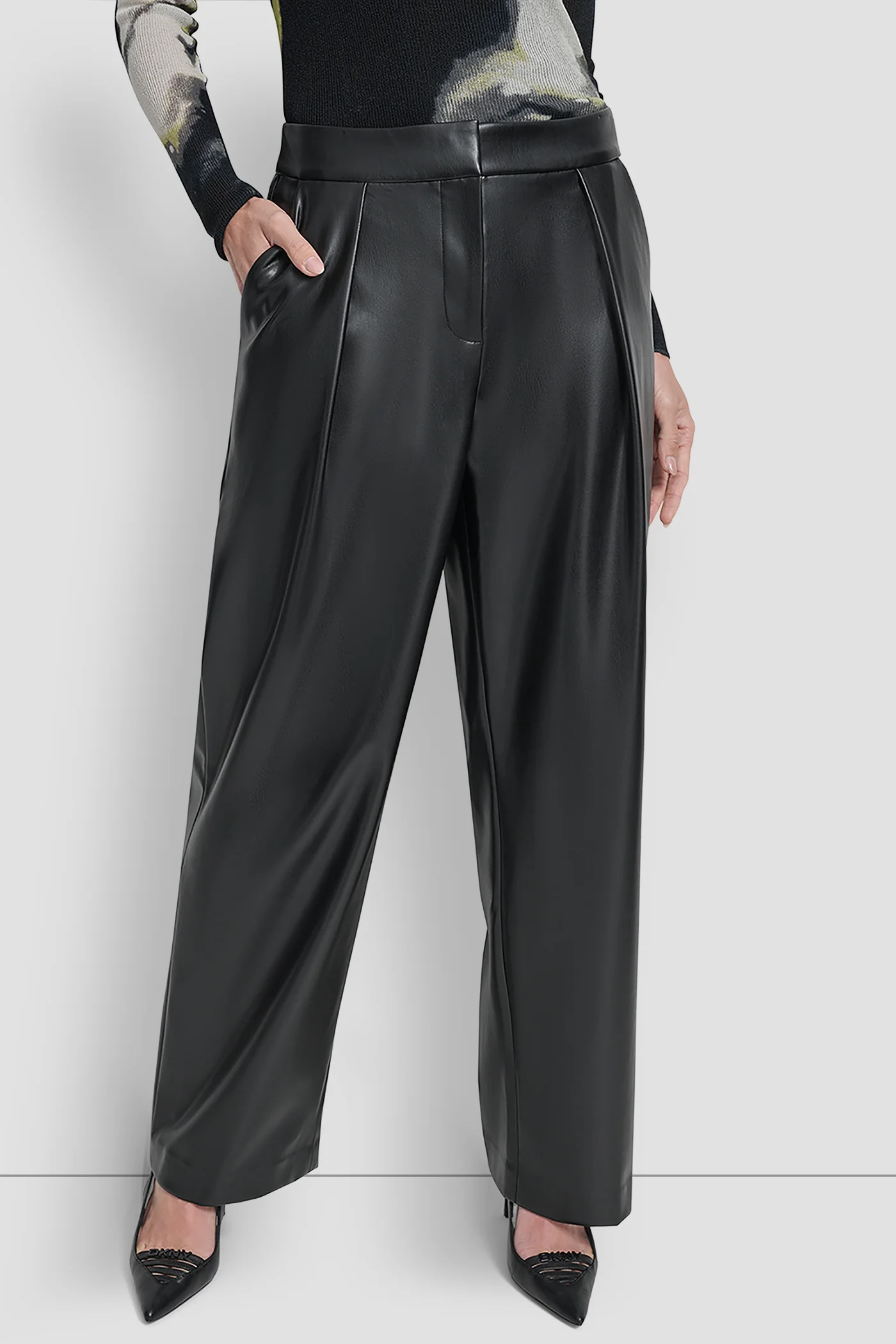 WIDE LEG PLEAT FRONT PANT